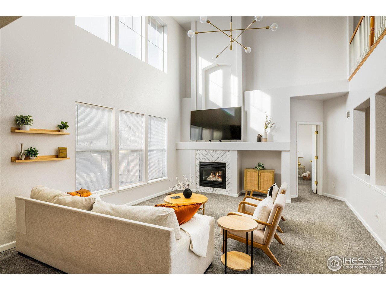 5140 Mt St Vrain Ave