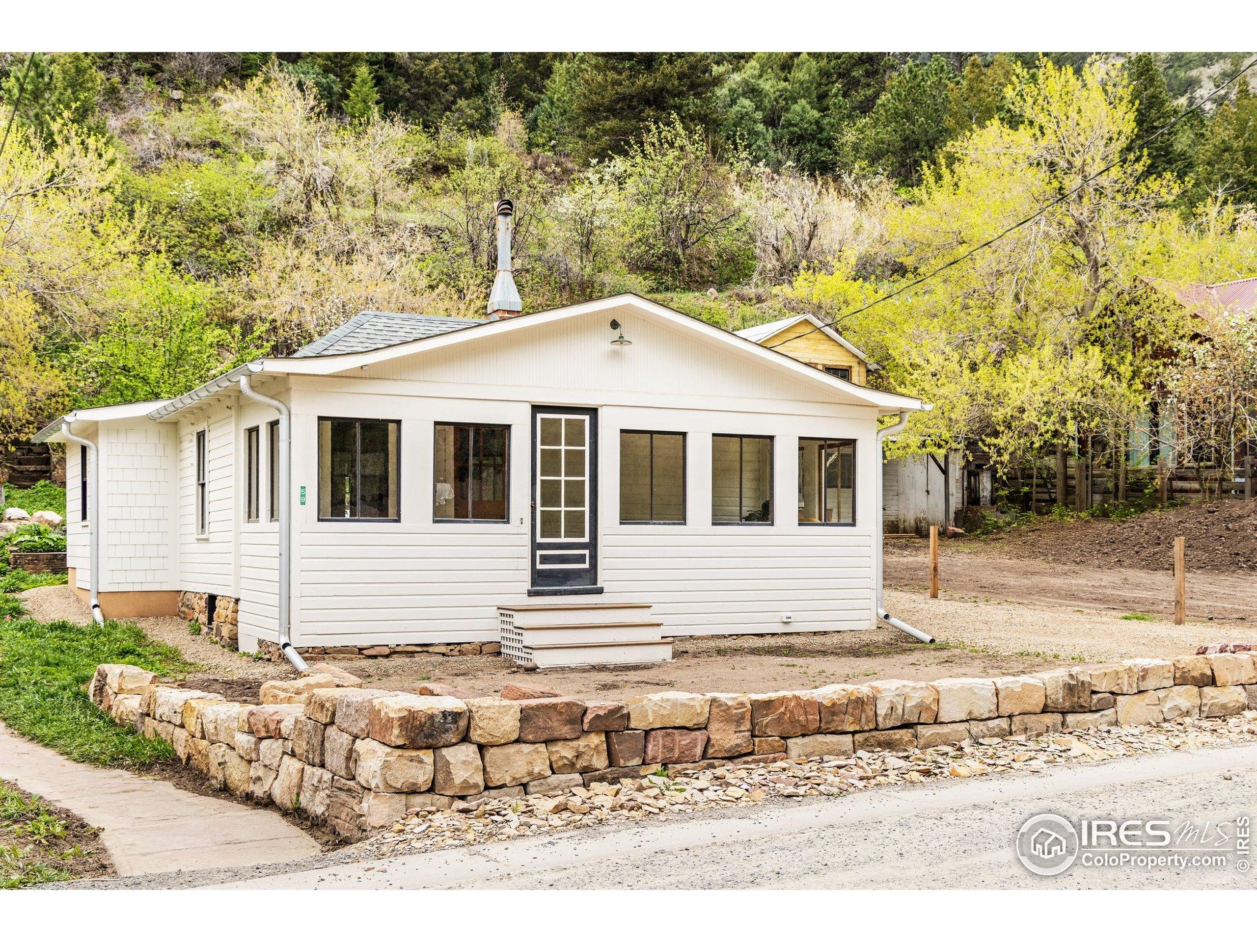 59 Eldorado Springs Dr