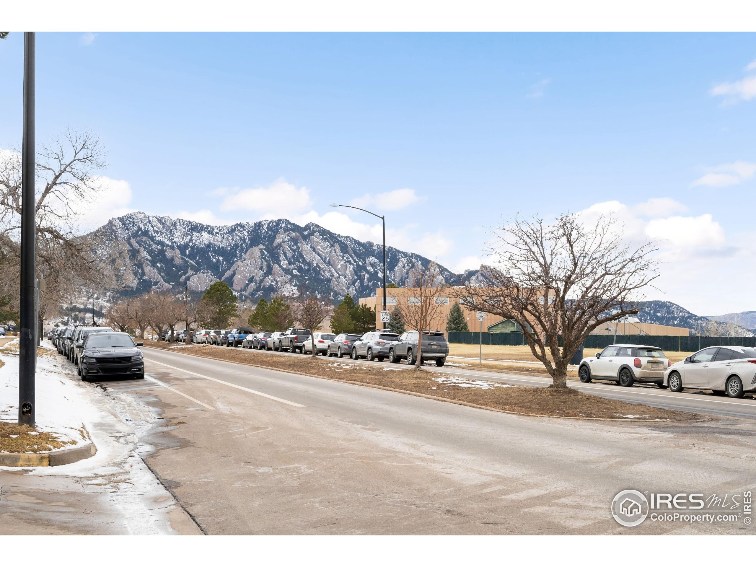 4482 Greenbriar Blvd