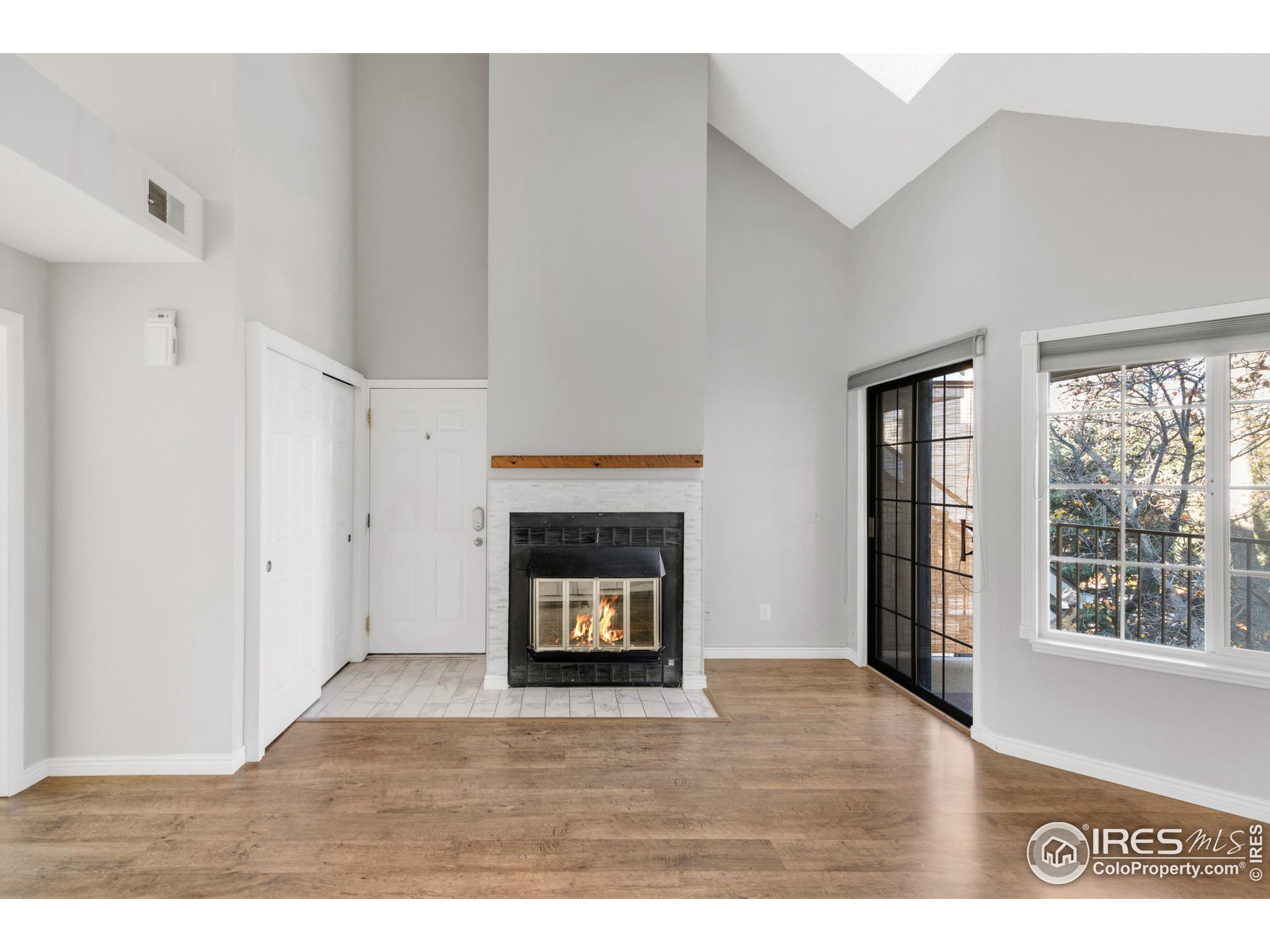 4882 E Kentucky Ave C