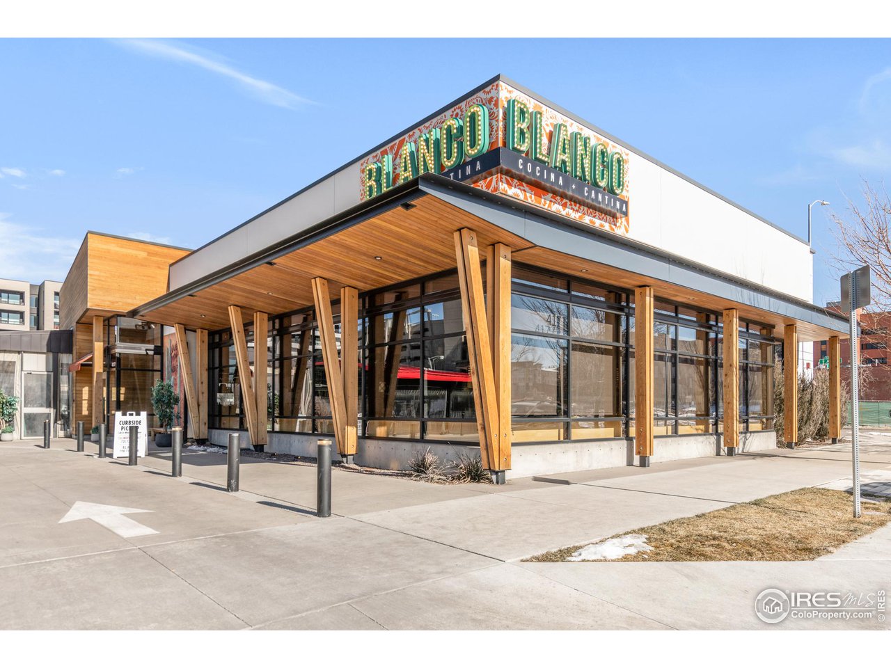 4882 E Kentucky Ave C