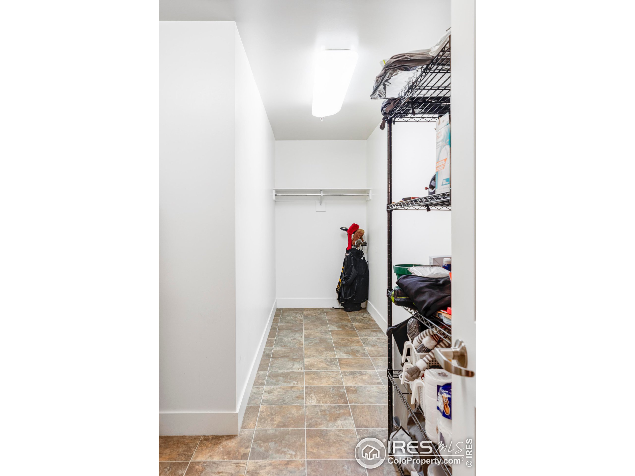 3301 Arapahoe Ave 204