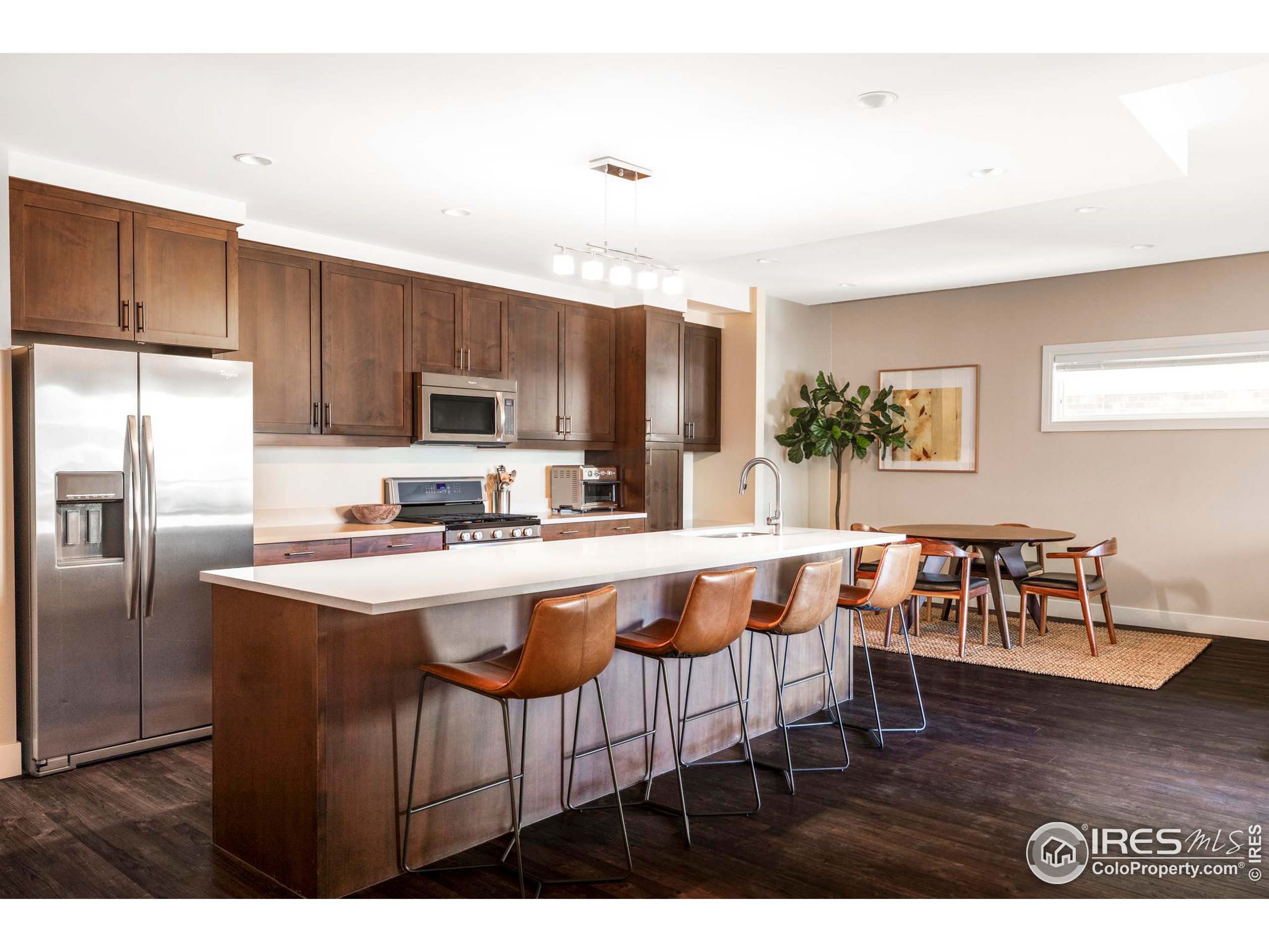 3301 Arapahoe Ave 204