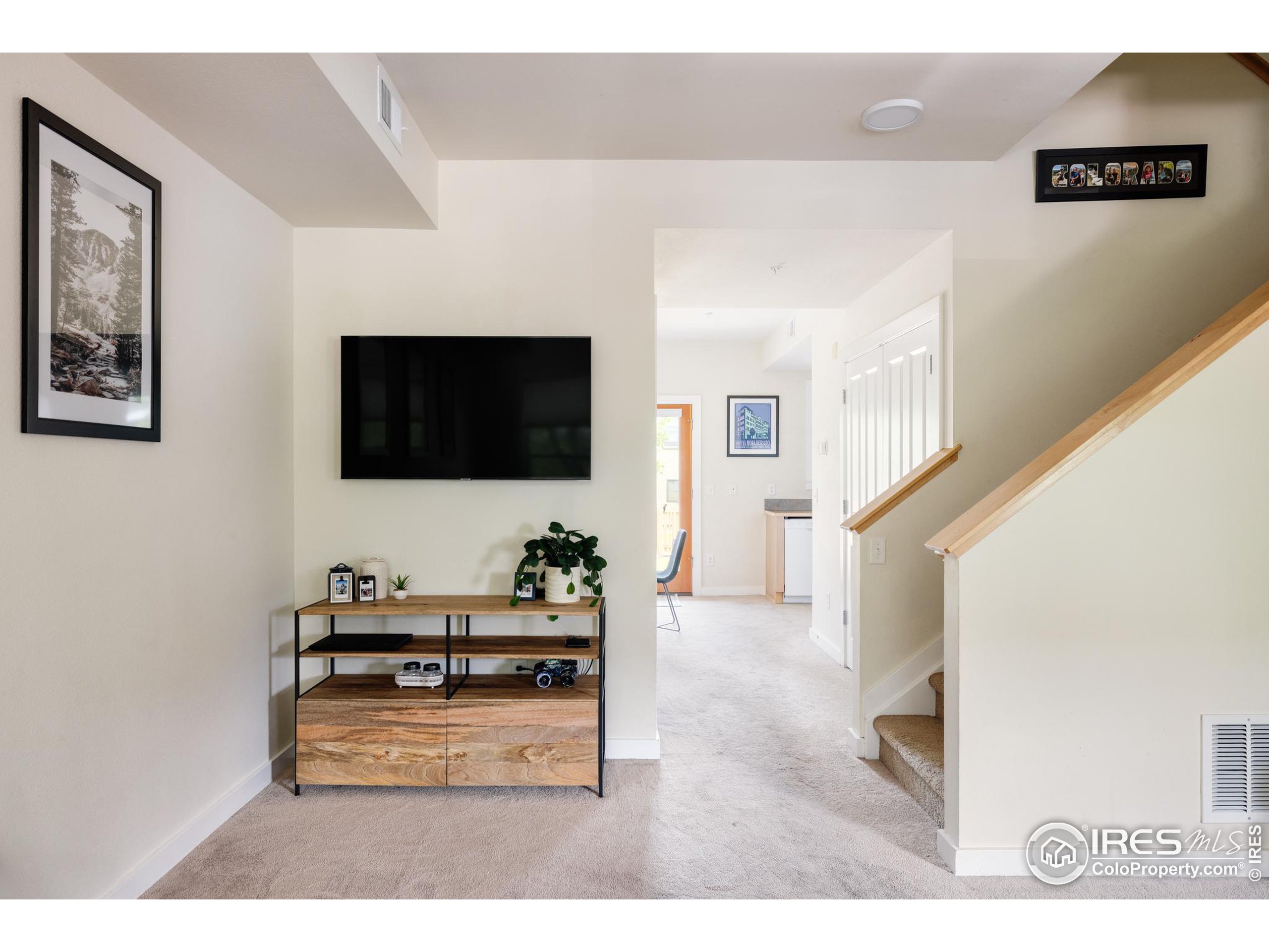 3210 Iron Forge Pl 103