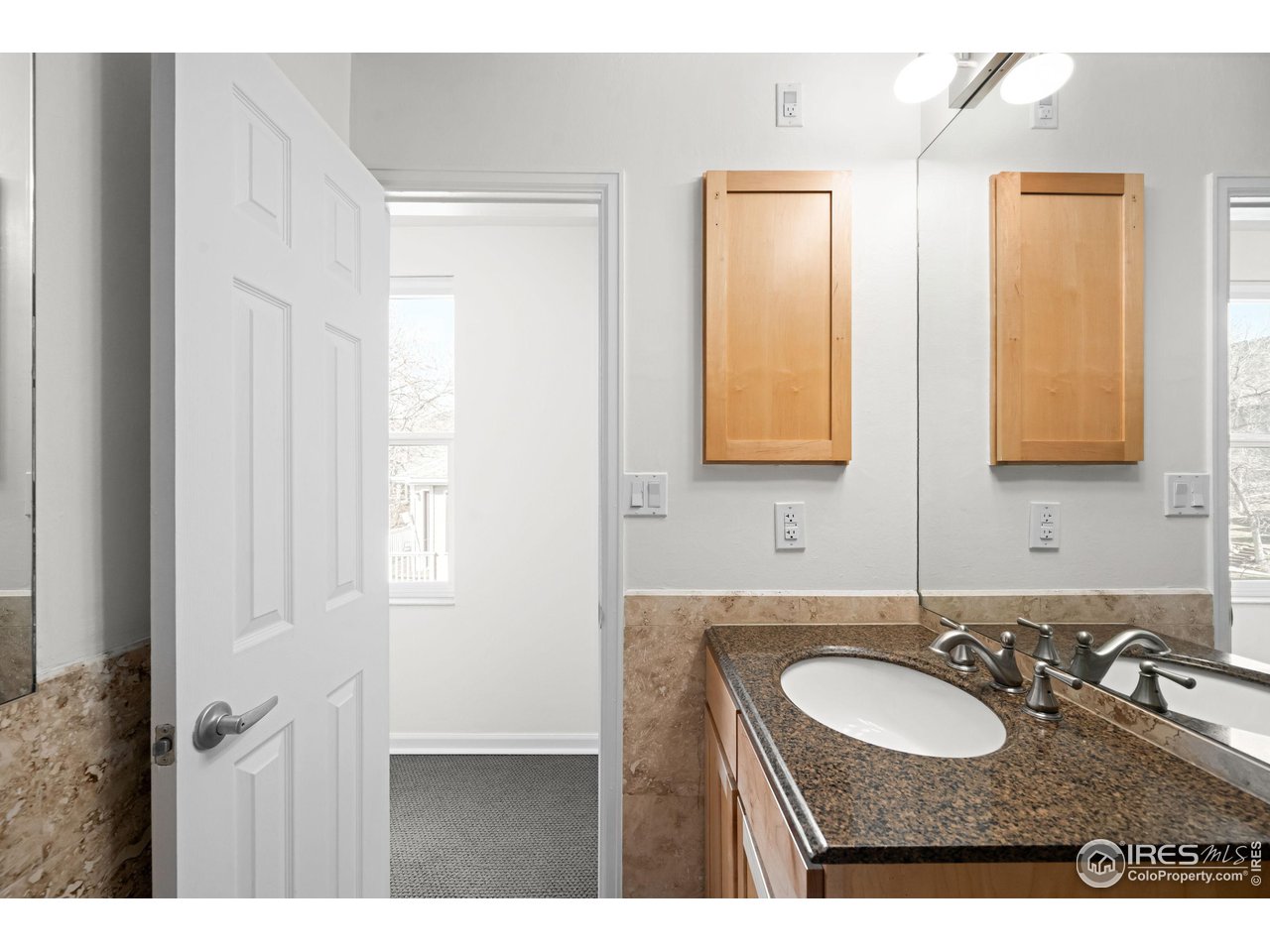 1111 Maxwell Ave 231