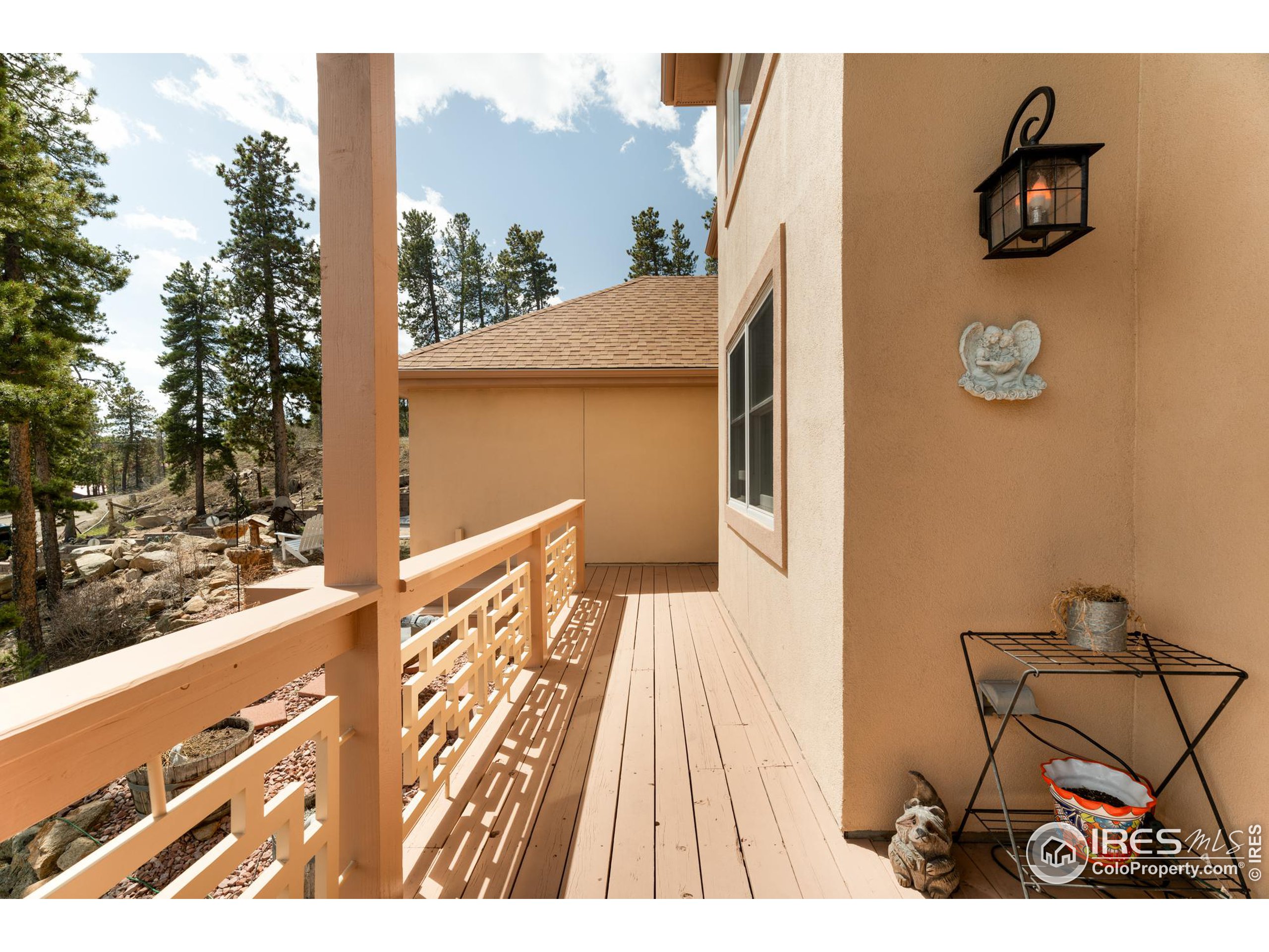 12023 Coal Creek Heights Dr