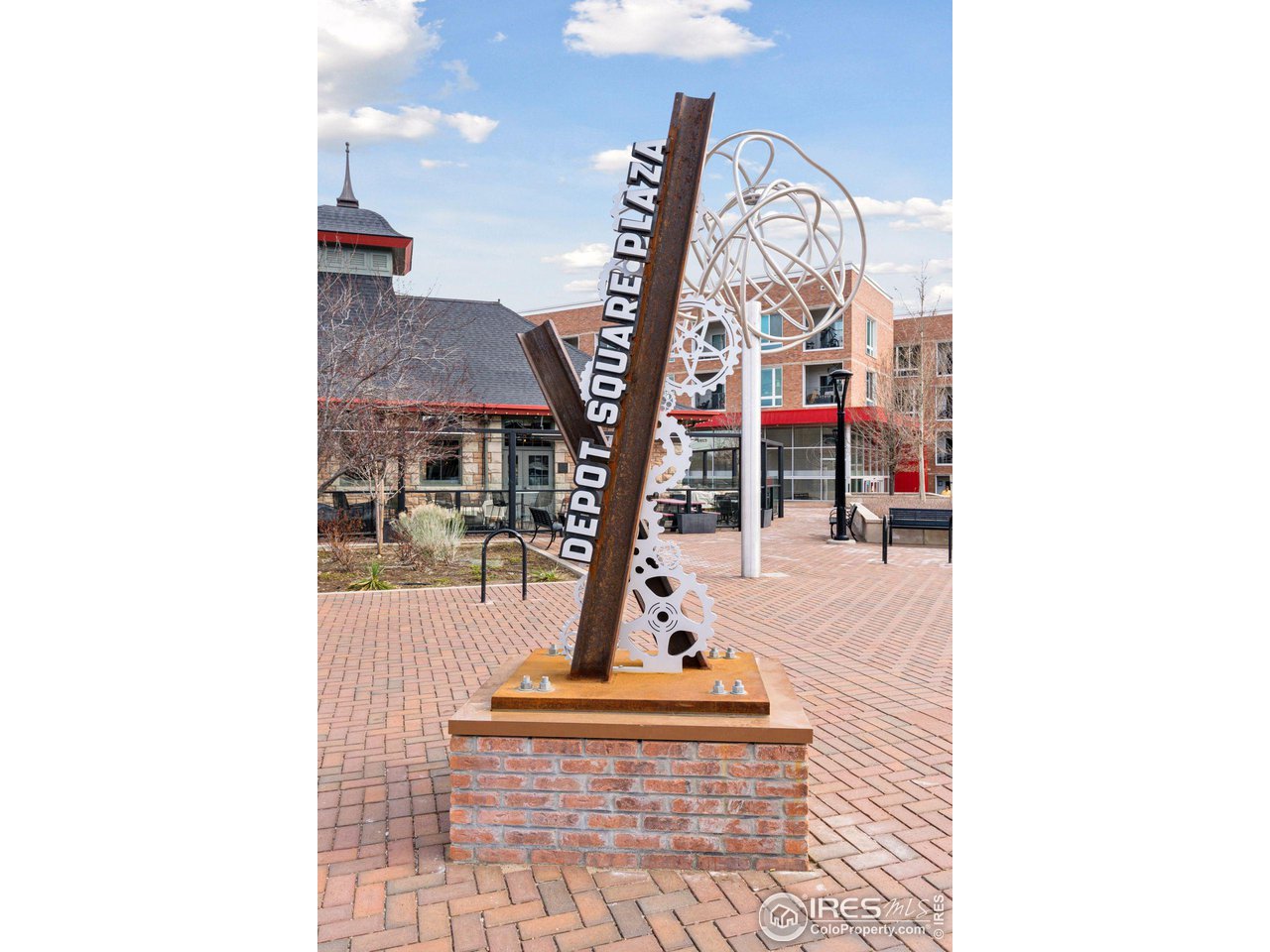 2445 Junction Pl 304