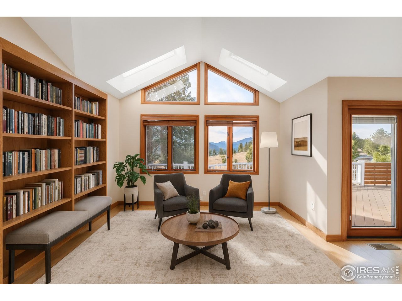 2341 Fallen Leaf Way