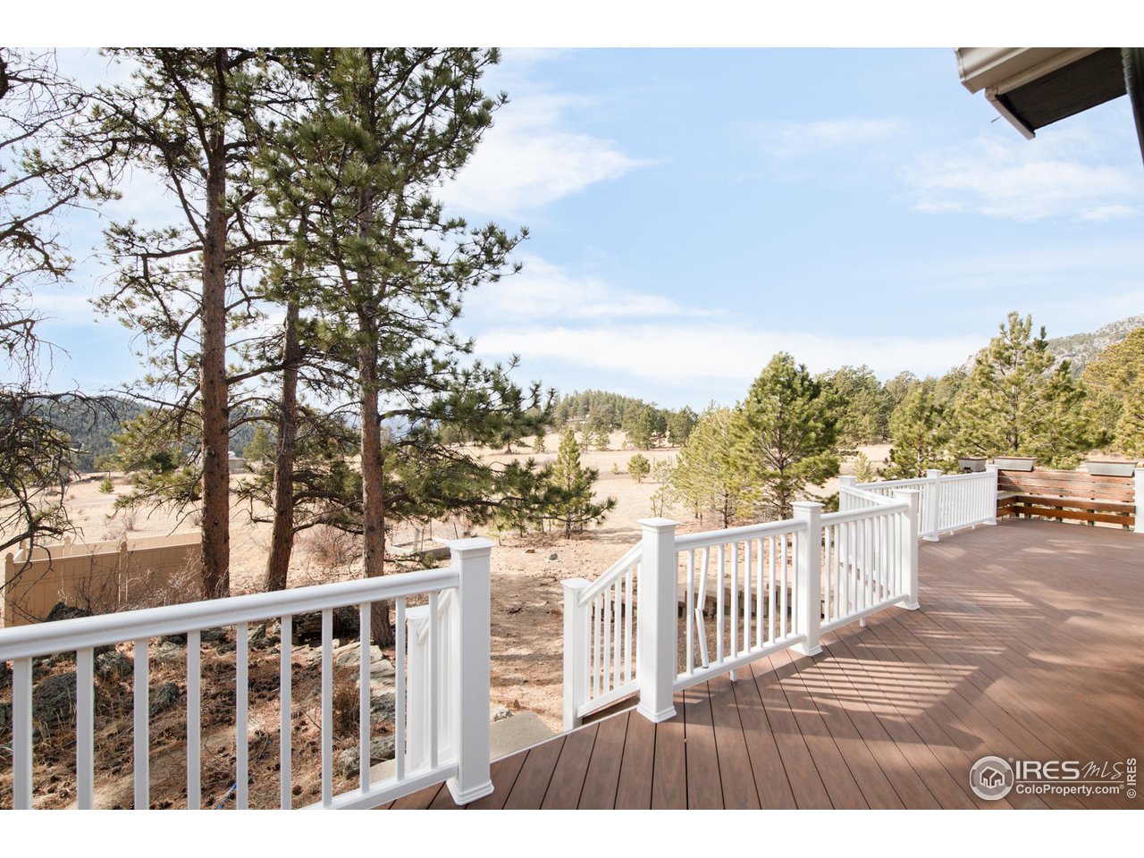 2341 Fallen Leaf Way