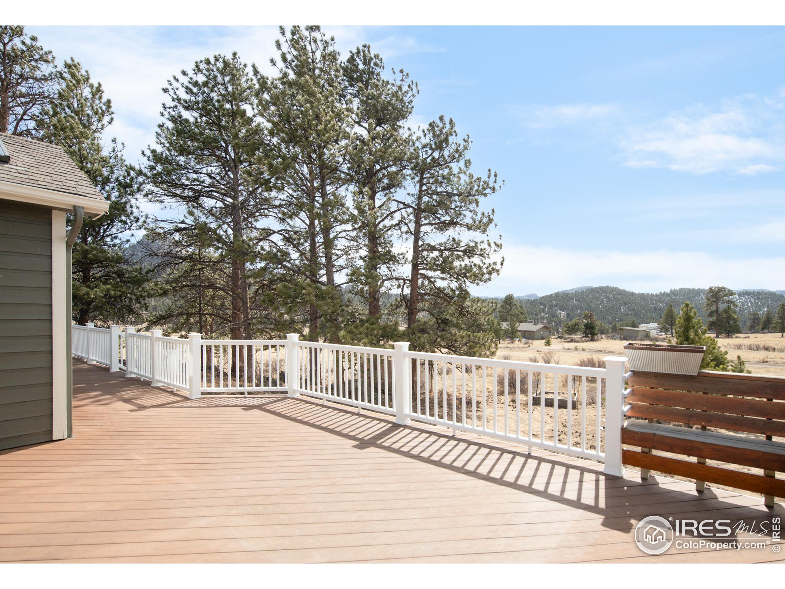 2341 Fallen Leaf Way