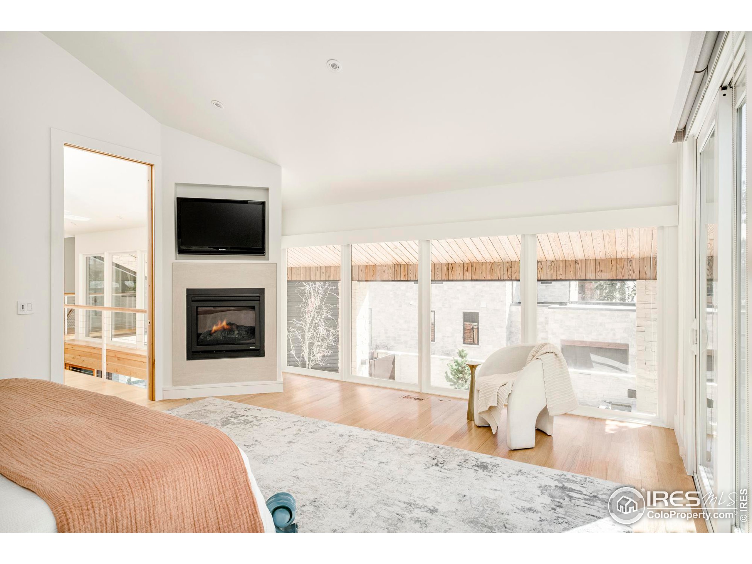 35 Dahlia St