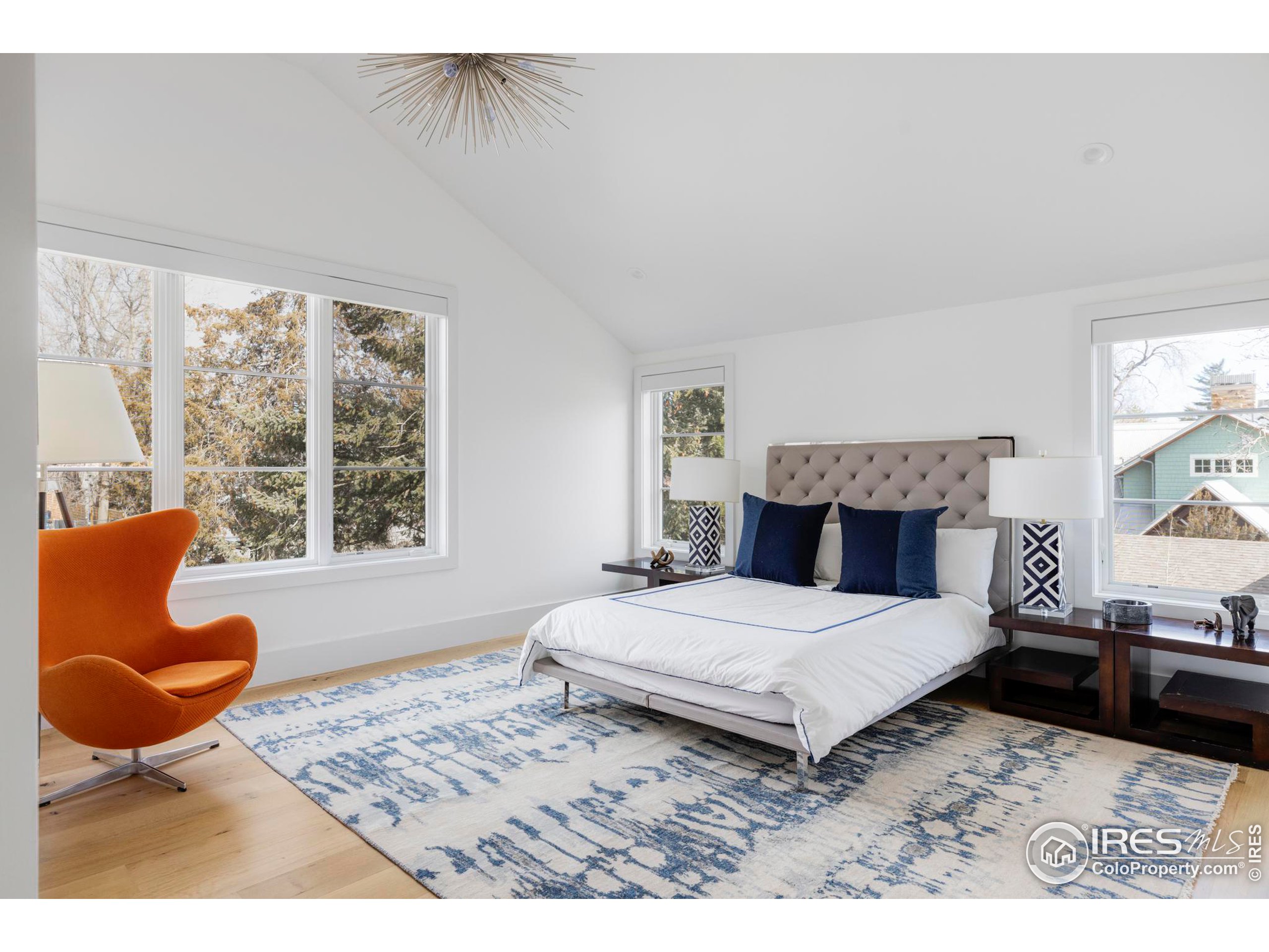 706 Juniper Ave