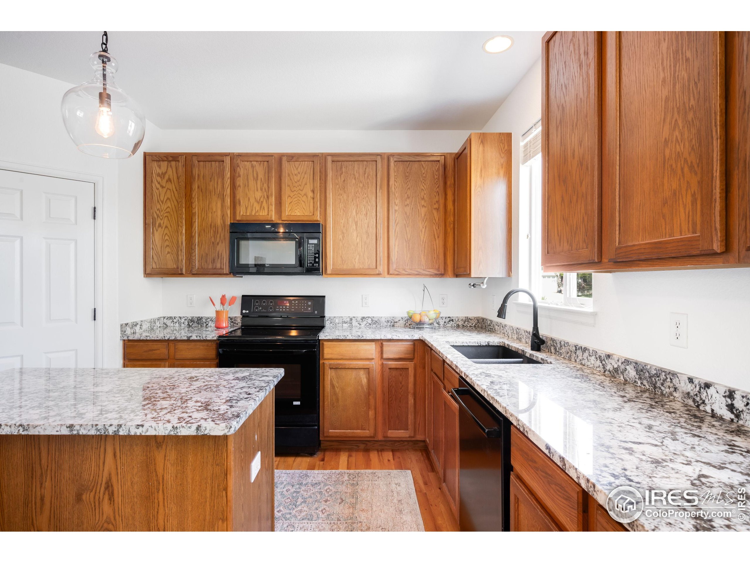 5861 Mt Shadows Blvd