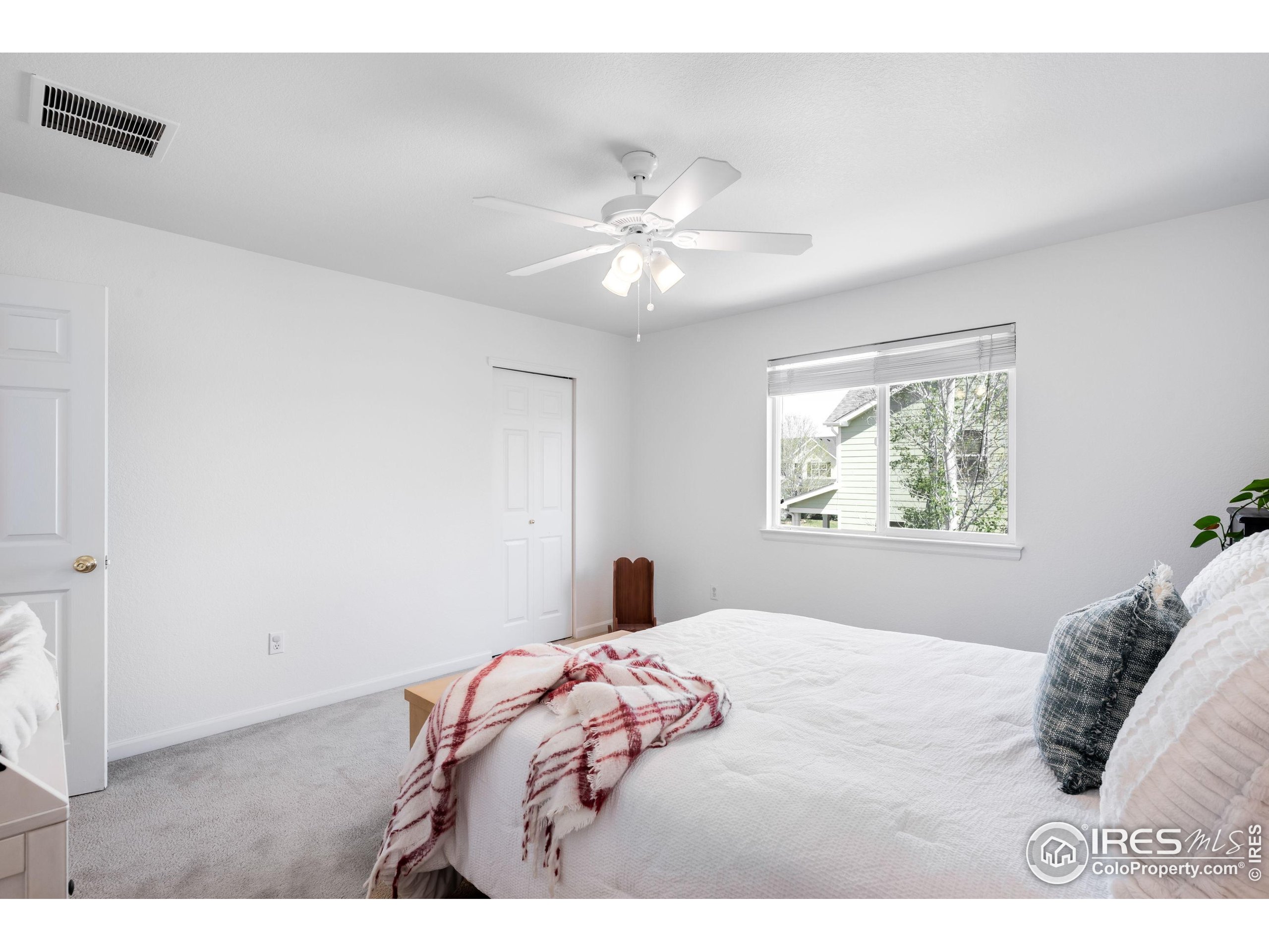 5861 Mt Shadows Blvd