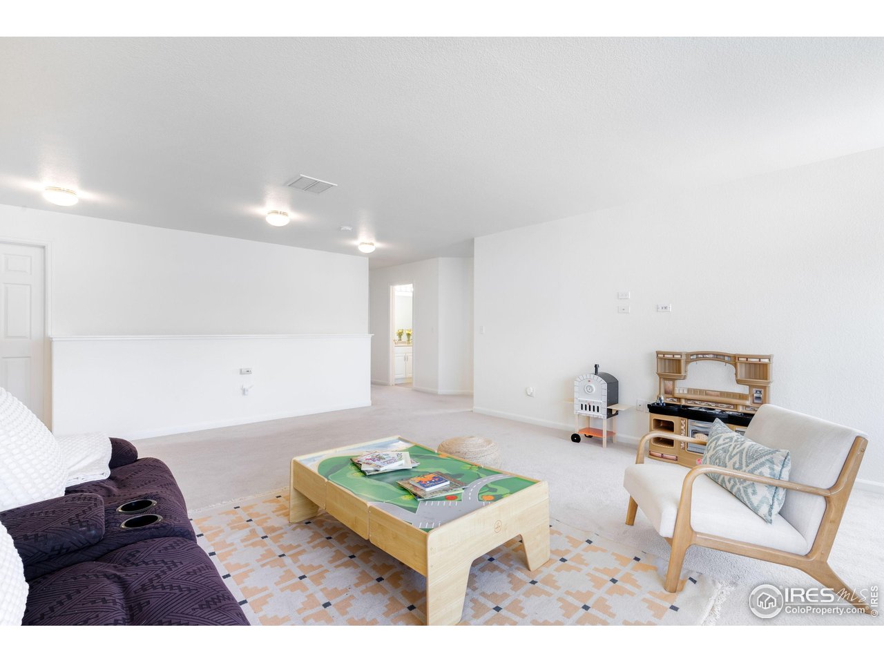 5861 Mt Shadows Blvd