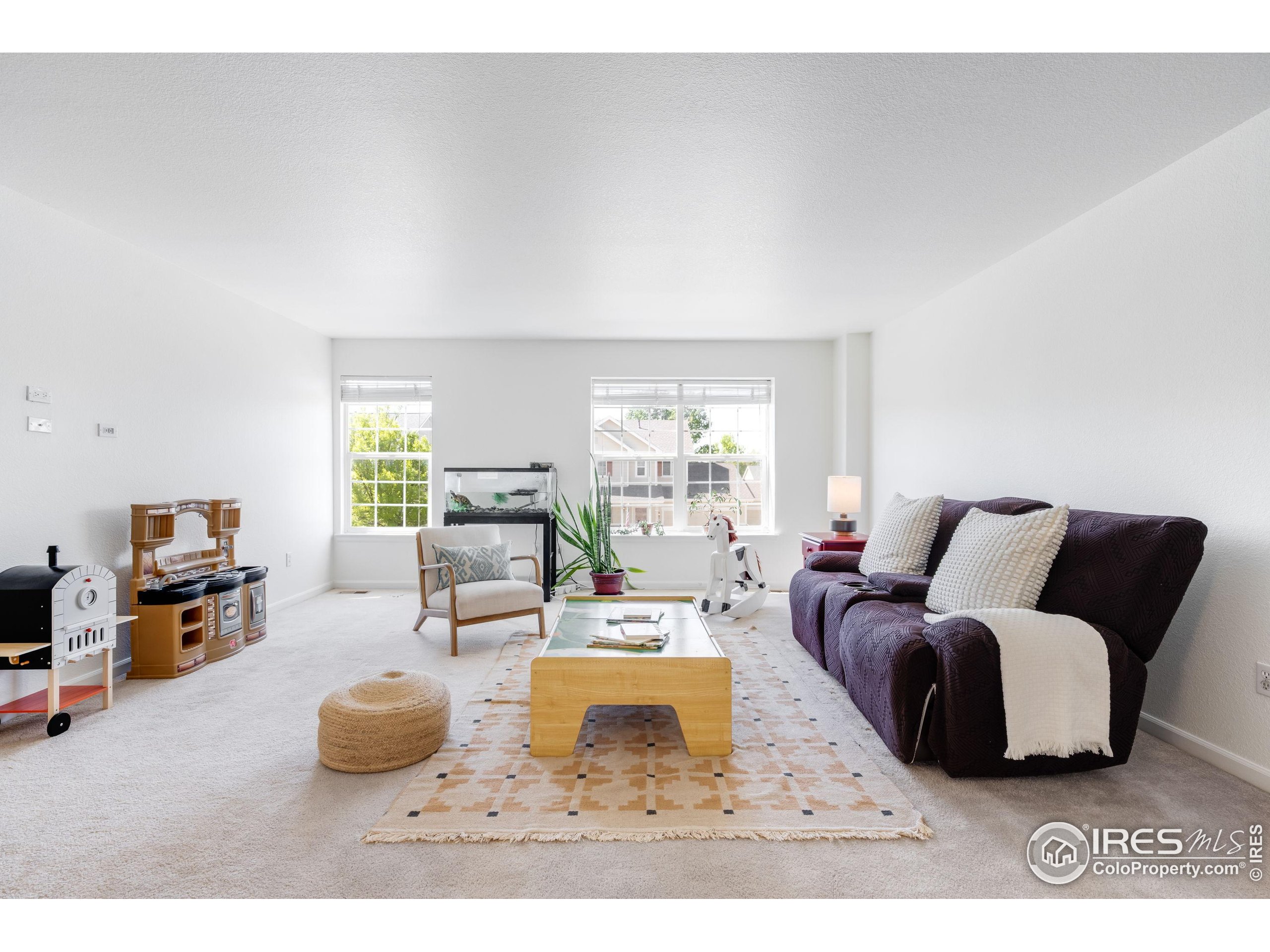 5861 Mt Shadows Blvd