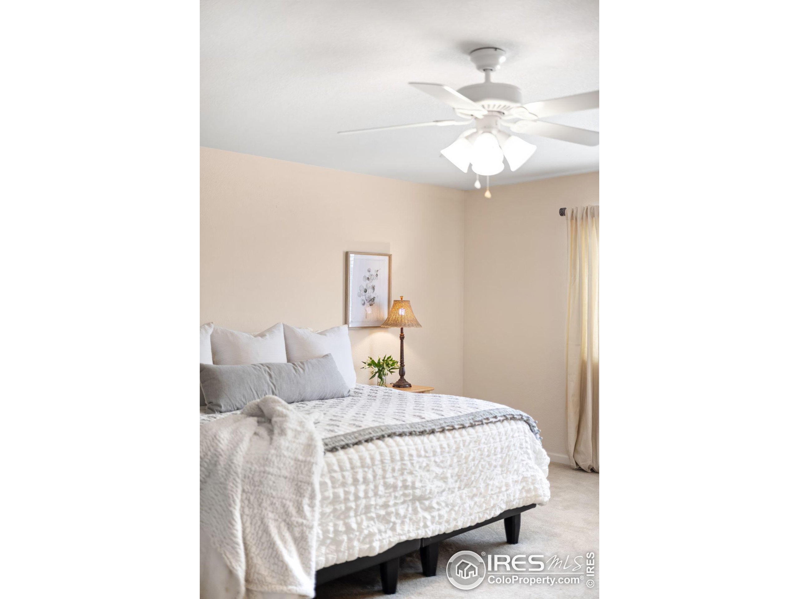 5861 Mt Shadows Blvd