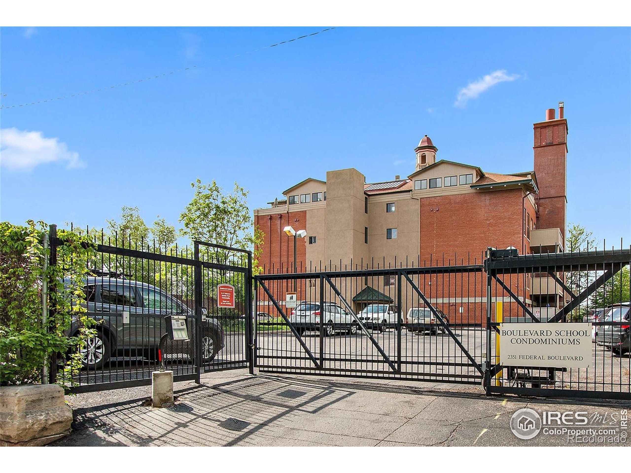2351 Federal Blvd Unit 102