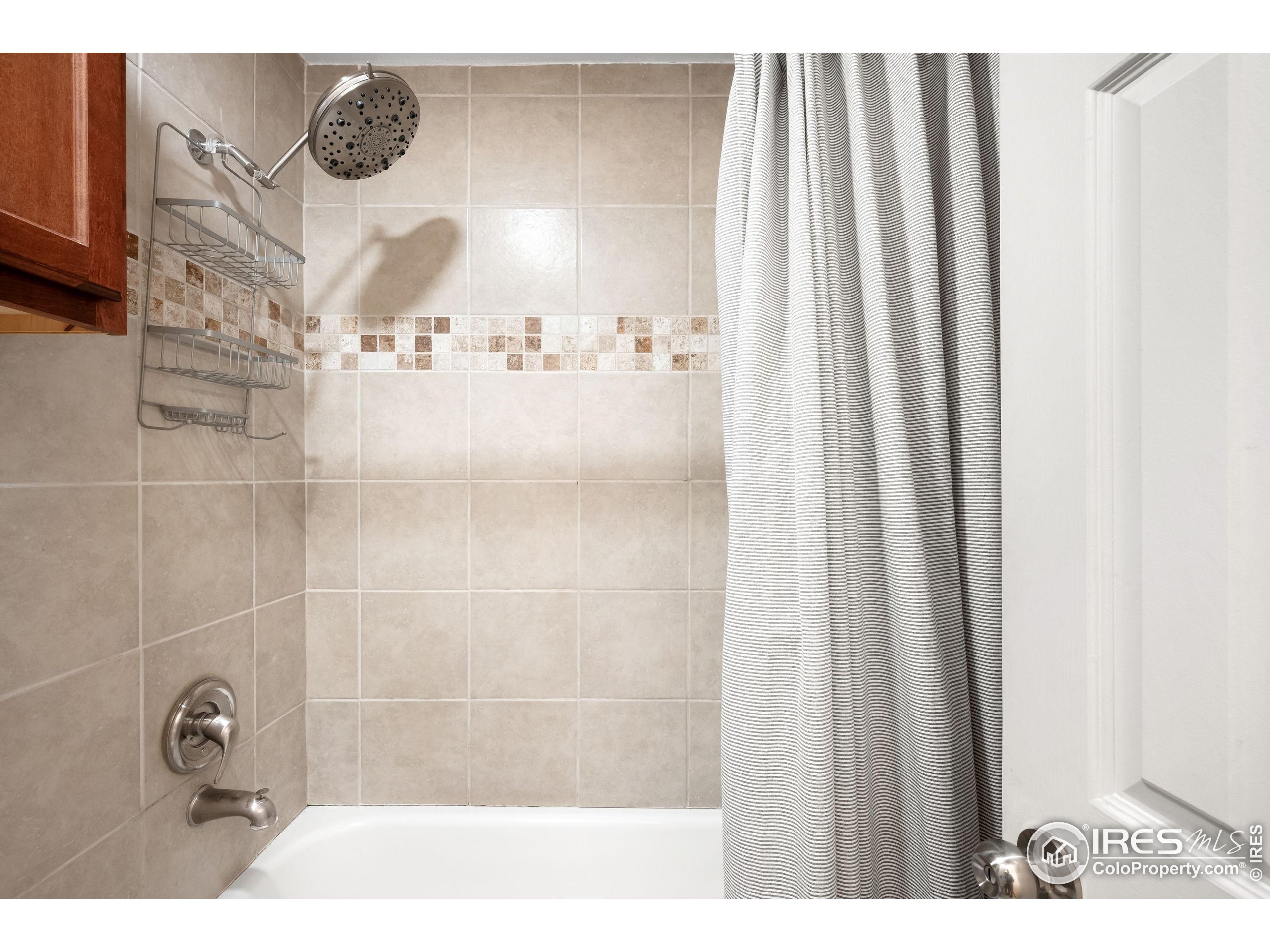 2351 Federal Blvd Unit 102
