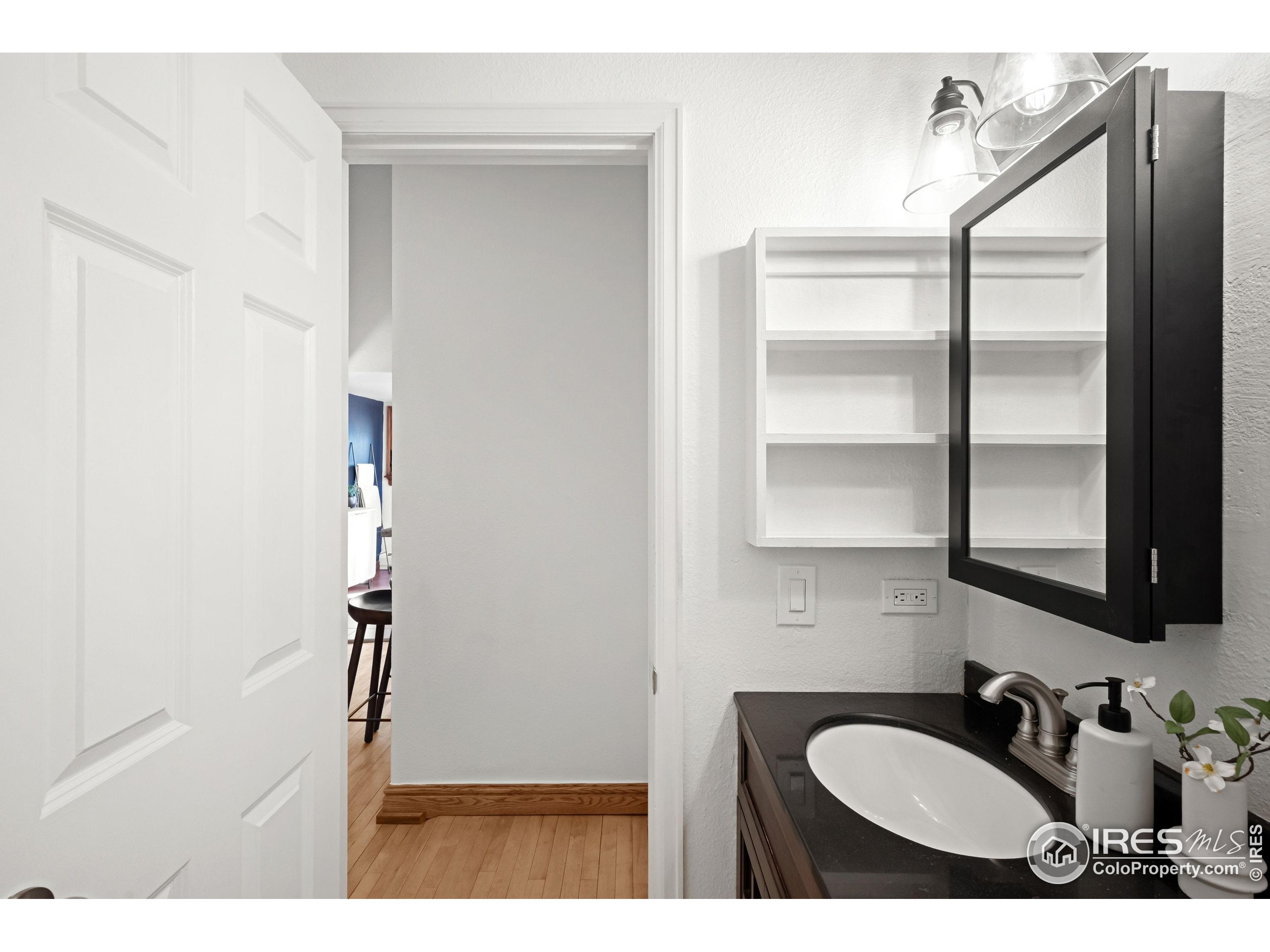 2351 Federal Blvd Unit 102