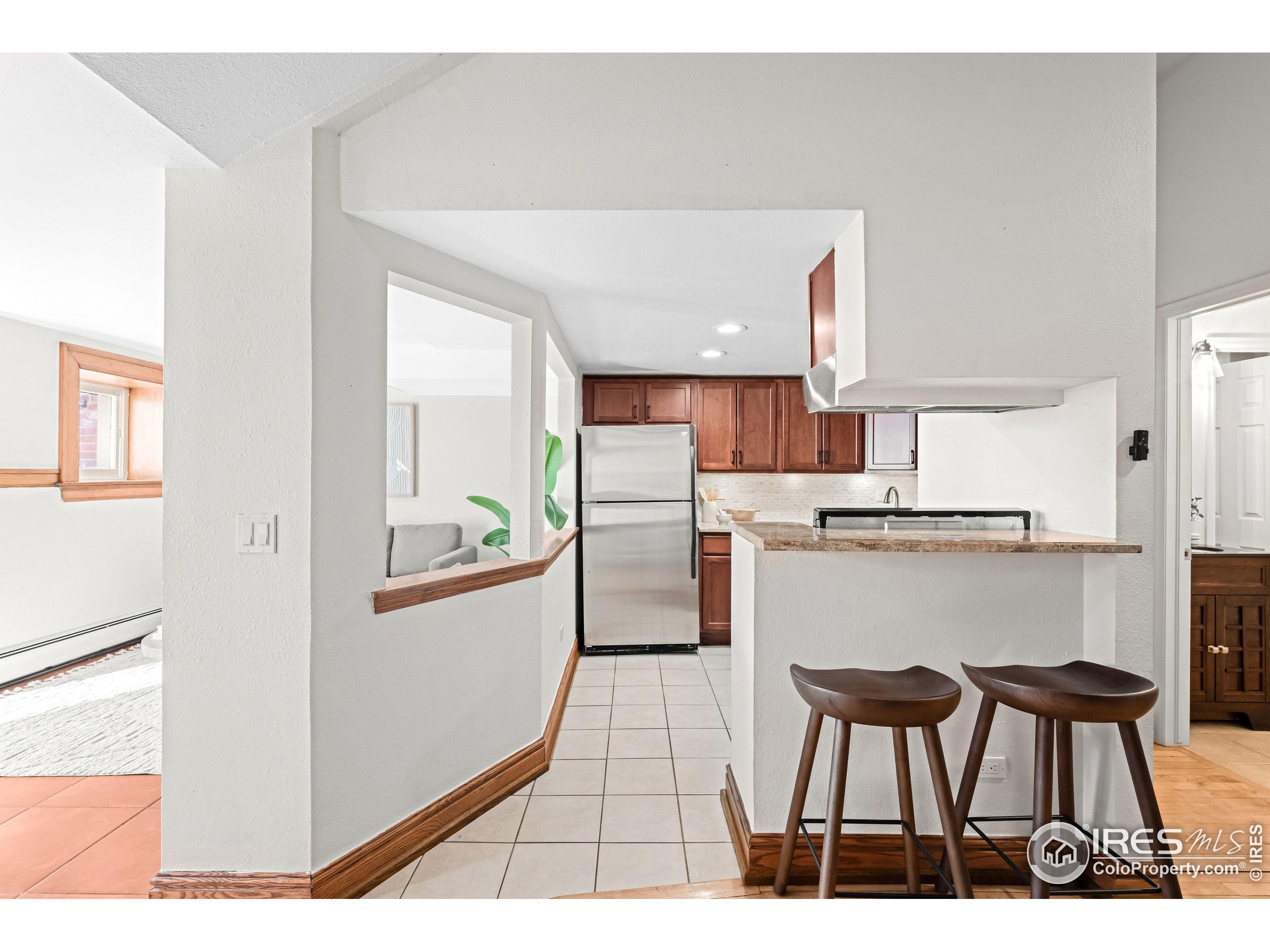 2351 Federal Blvd Unit 102