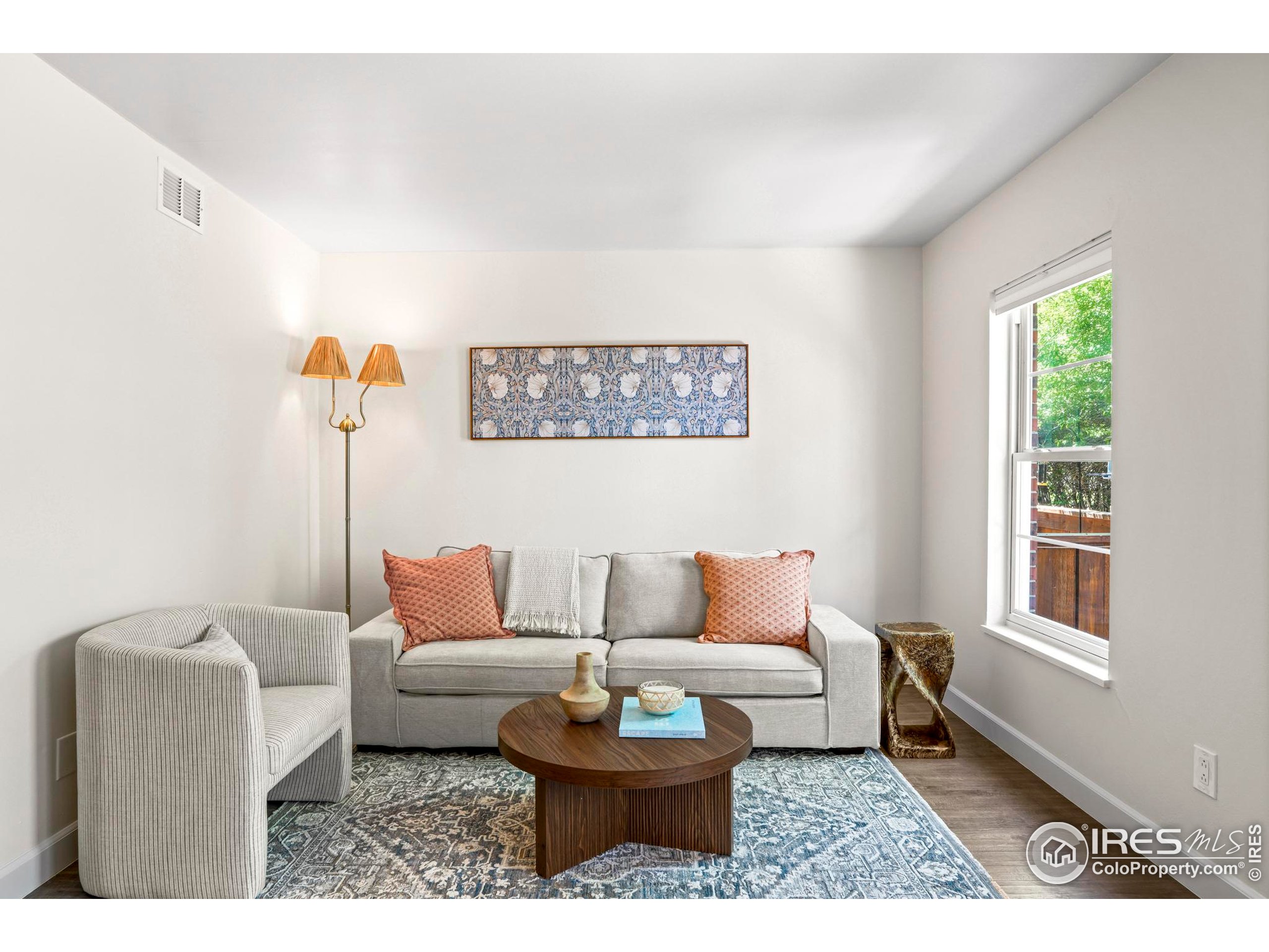 1111 Maxwell Ave 122