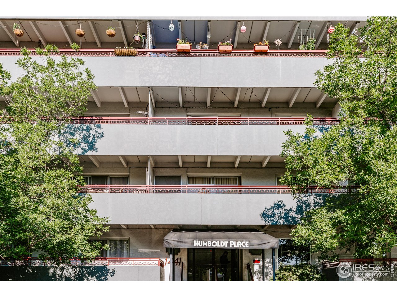1441 N Humboldt St 302