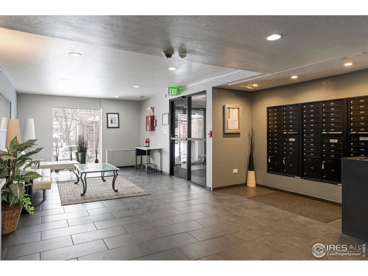 1441 N Humboldt St 302