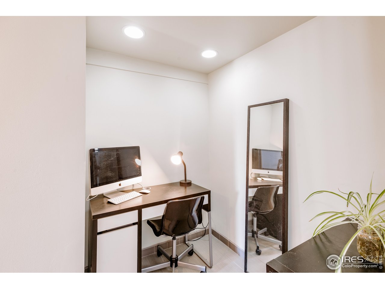 1441 N Humboldt St 302