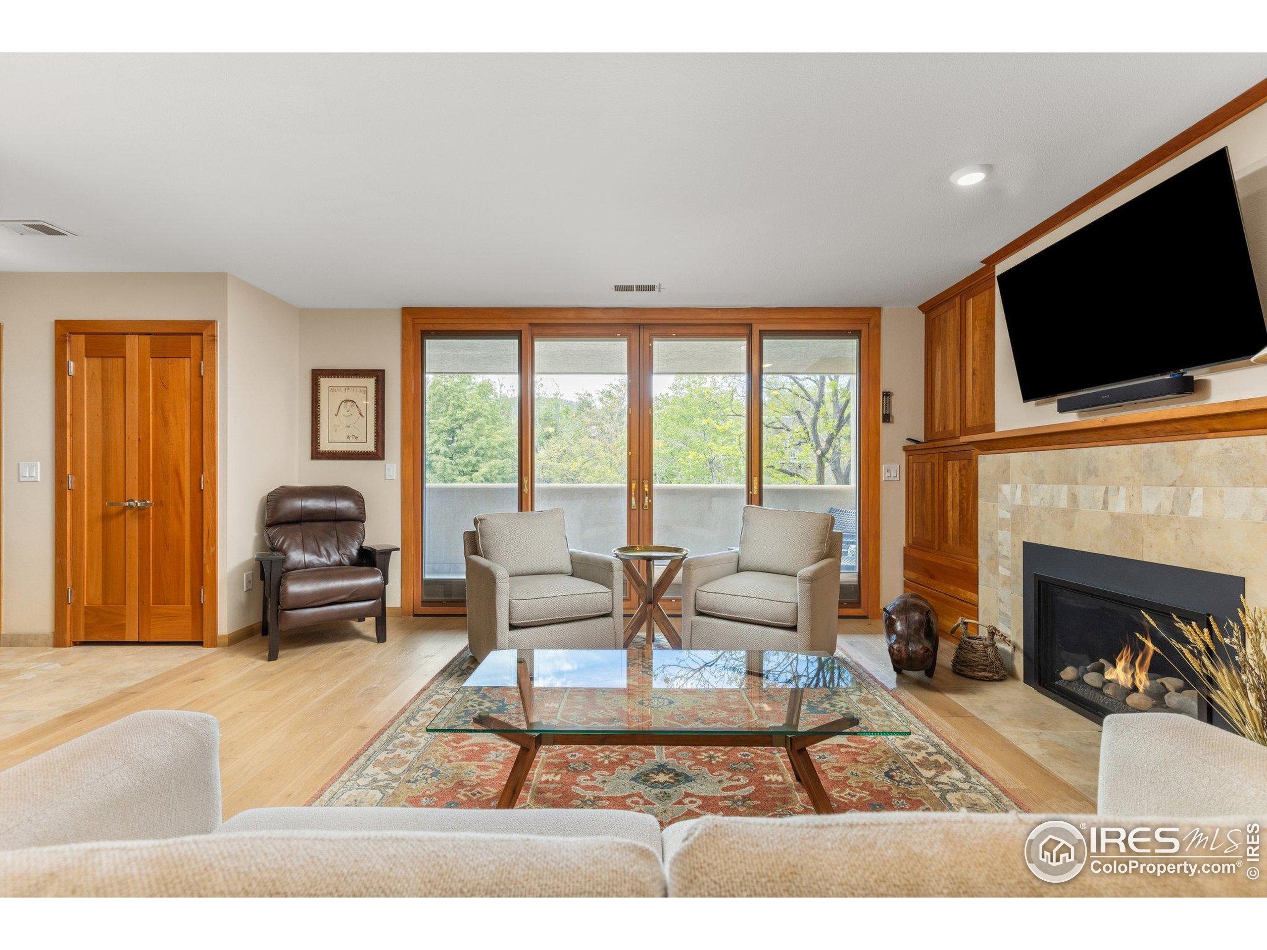 1140 Portland Pl 207