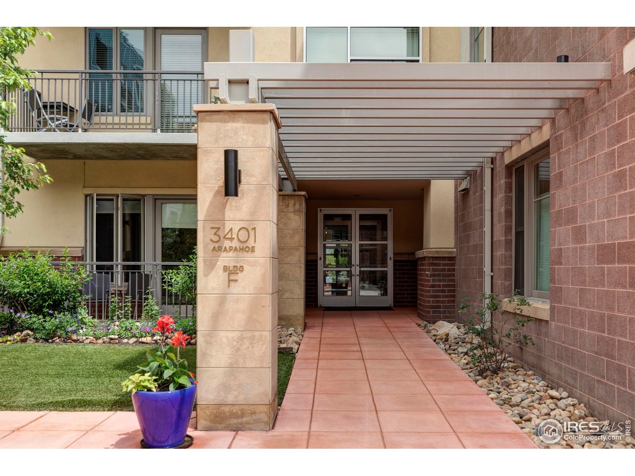 3401 Arapahoe Ave 310