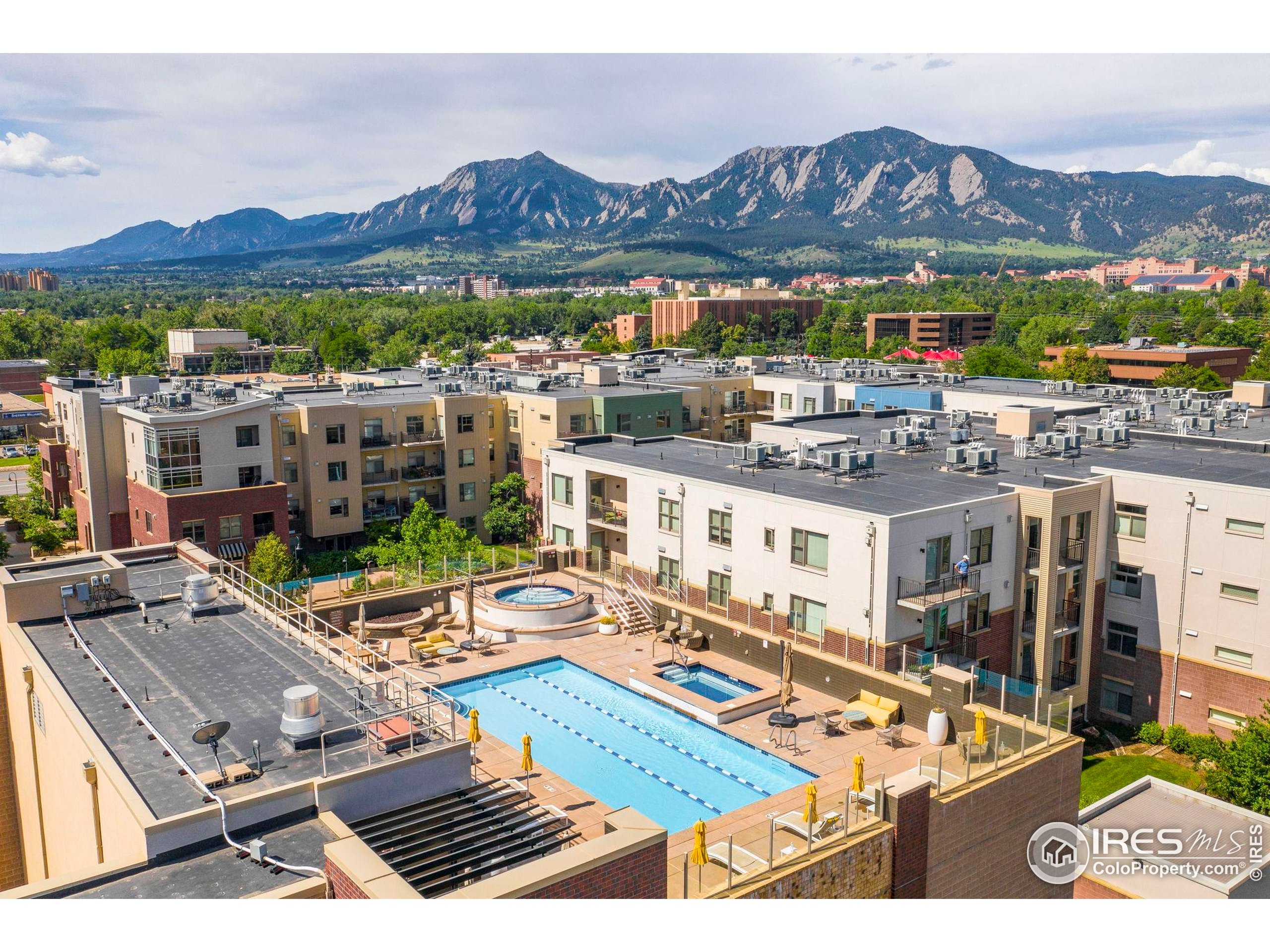 3401 Arapahoe Ave 310