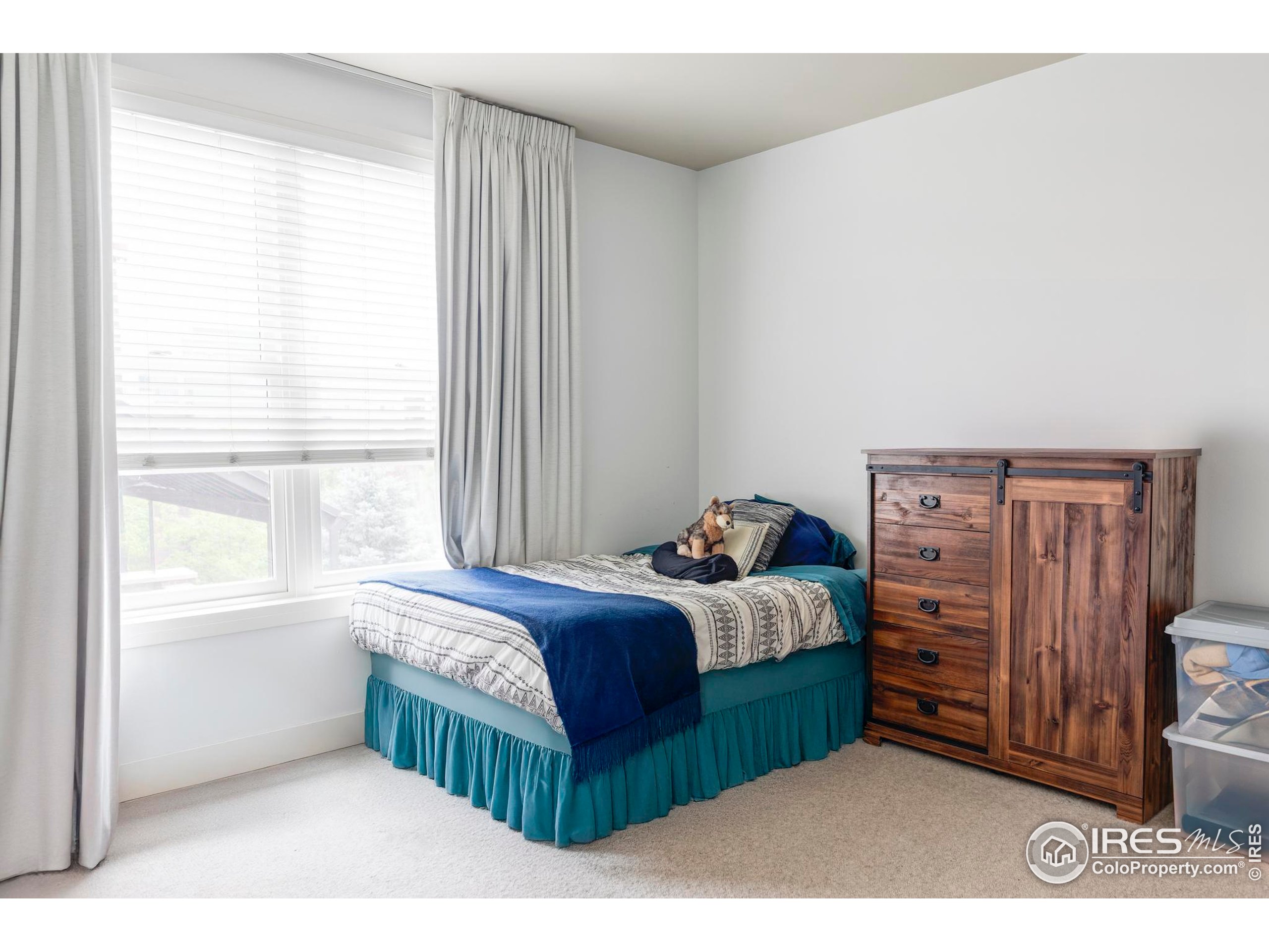 3401 Arapahoe Ave 310