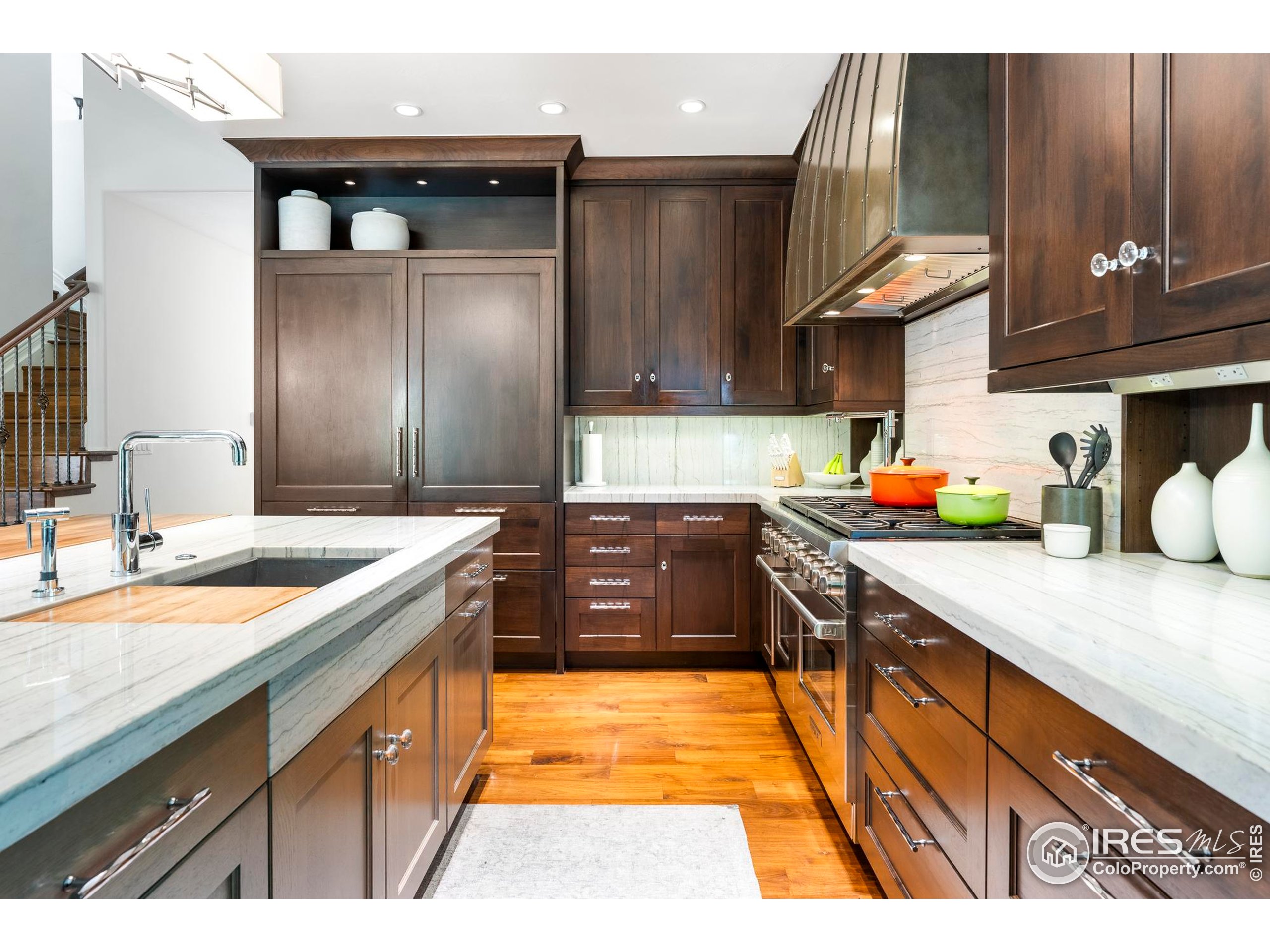 8911 Little Raven Trl