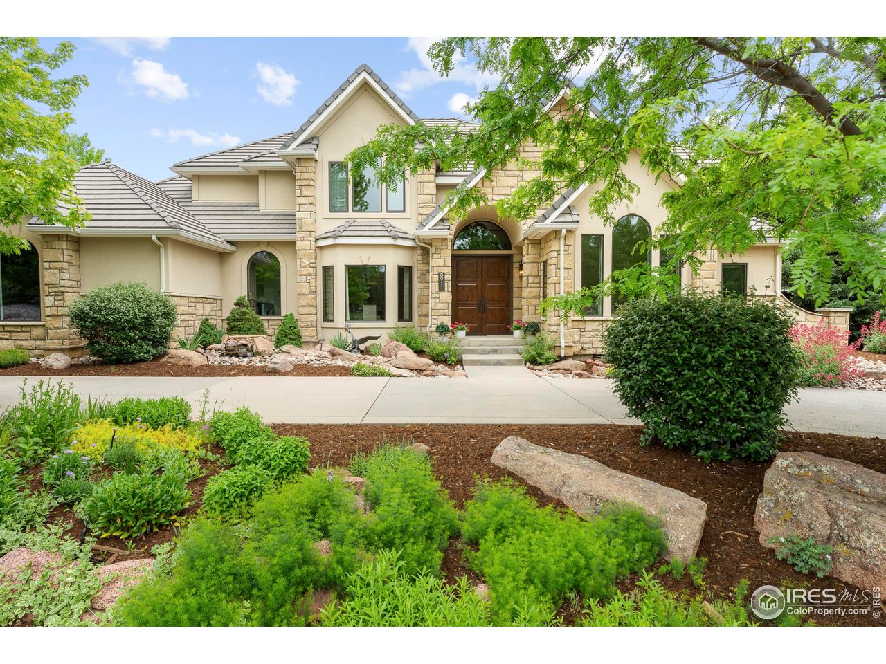 8911 Little Raven Trl