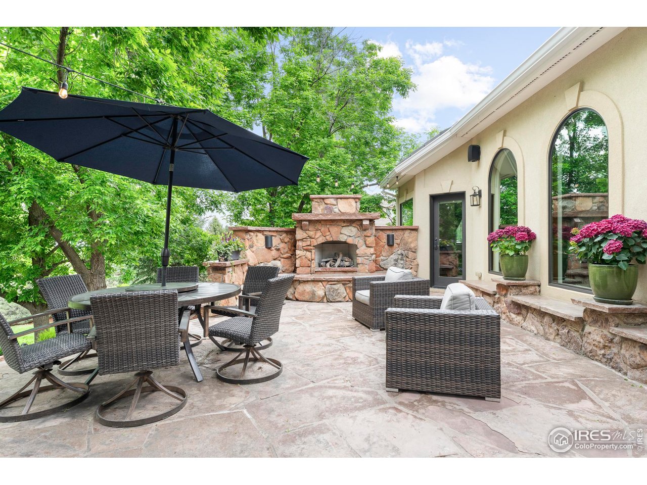 8911 Little Raven Trl