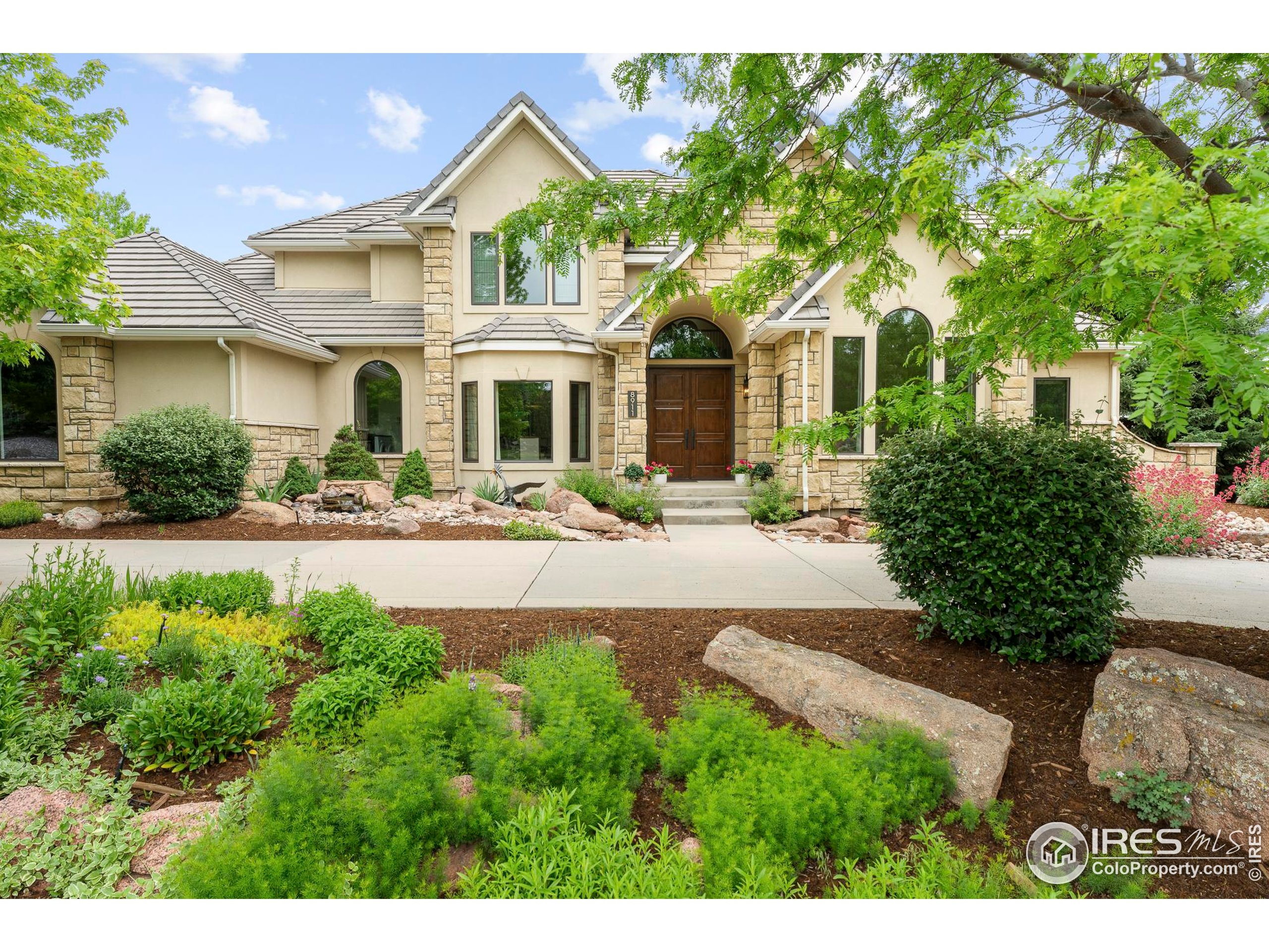 8911 Little Raven Trl