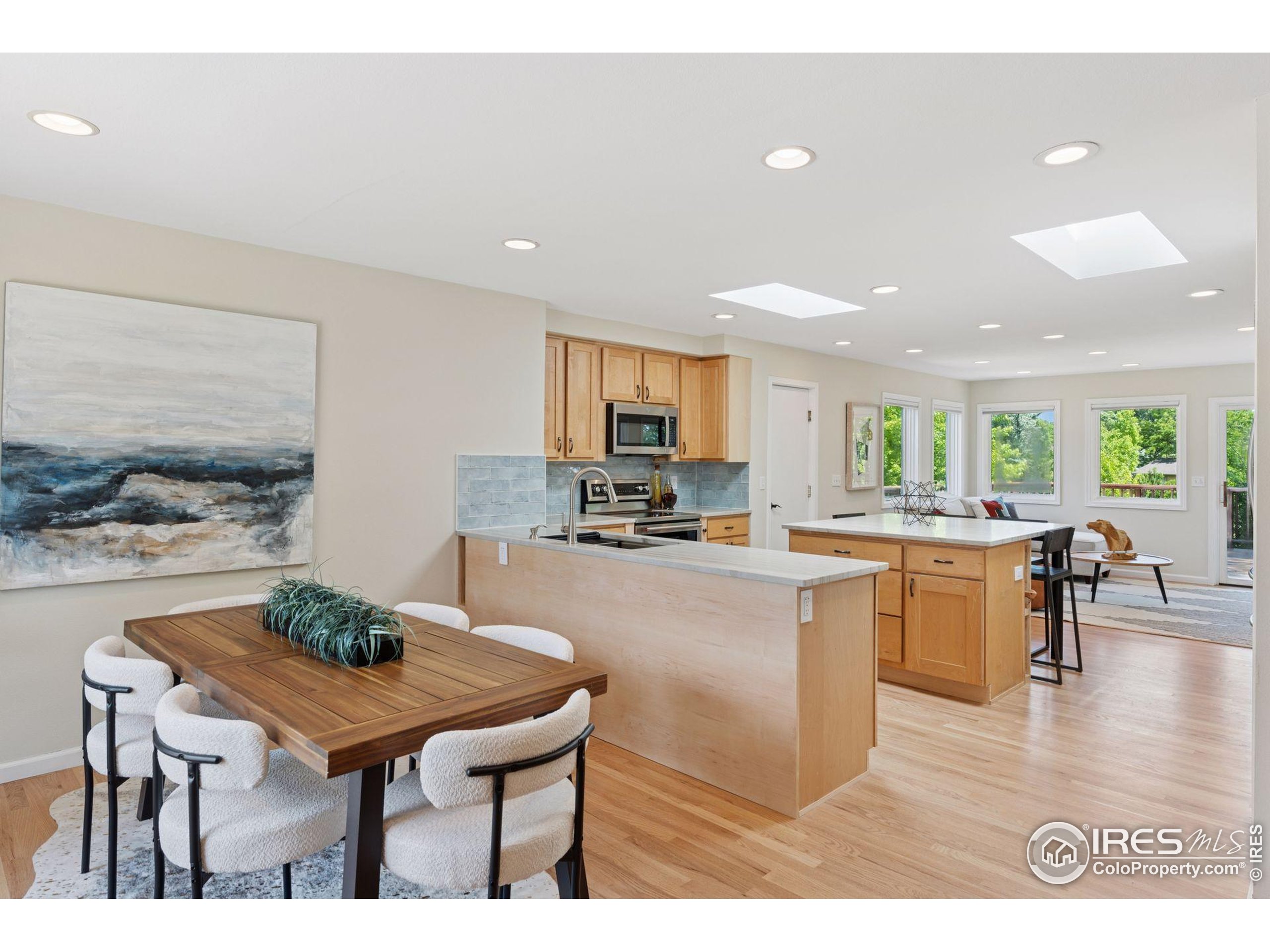 2016 Strathmore St