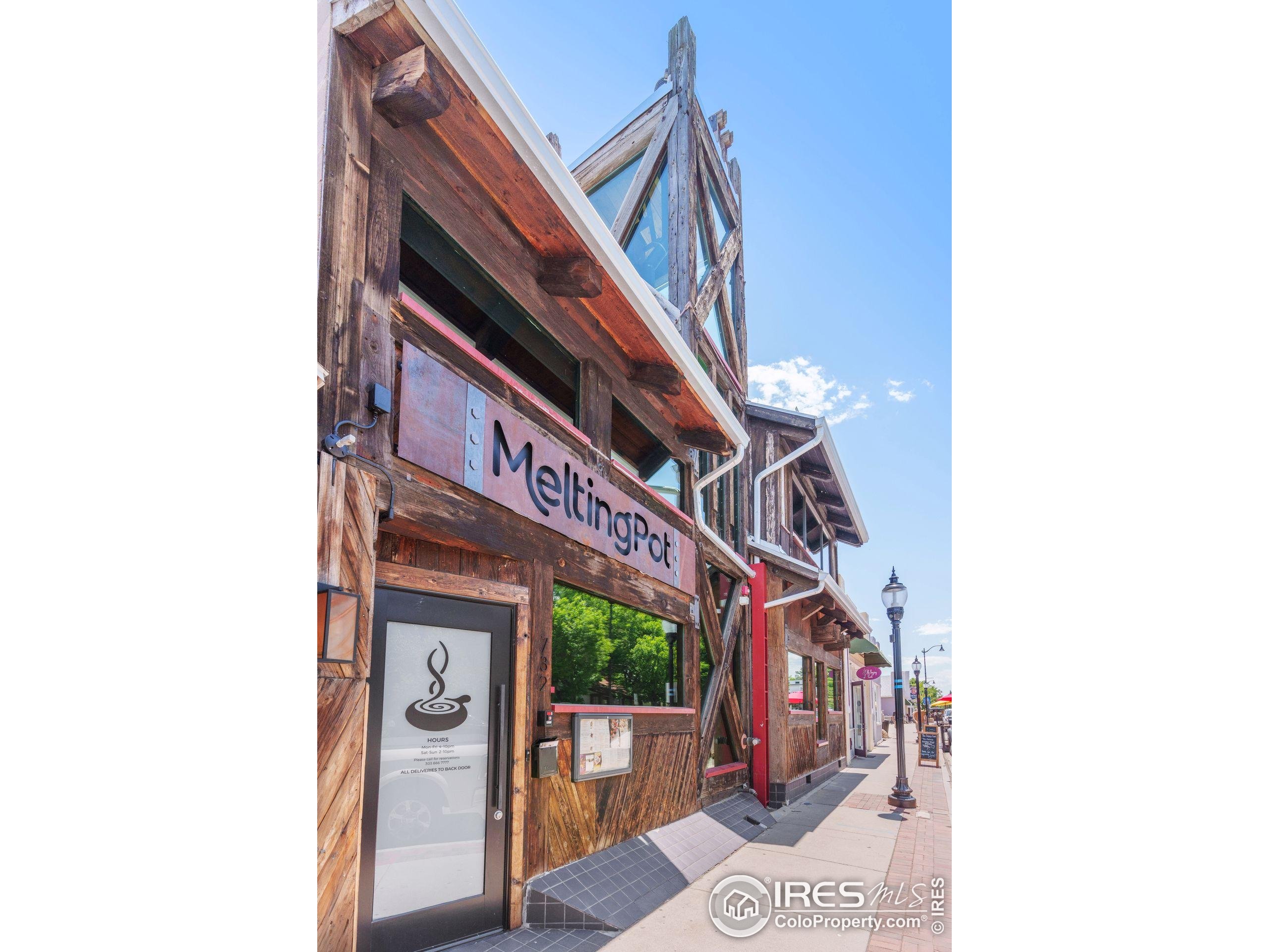 2016 Strathmore St