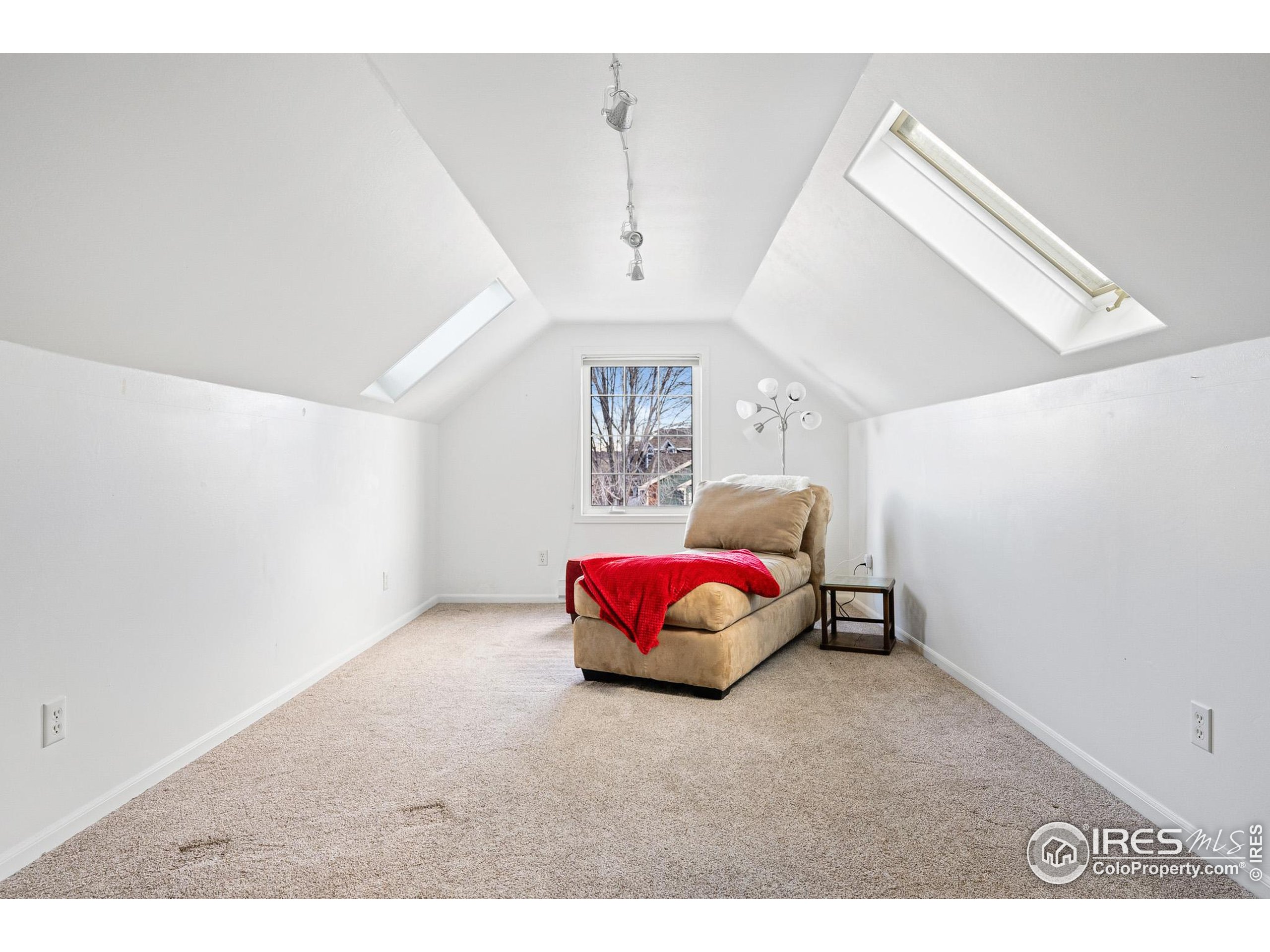 5072 Saint Andrews Dr