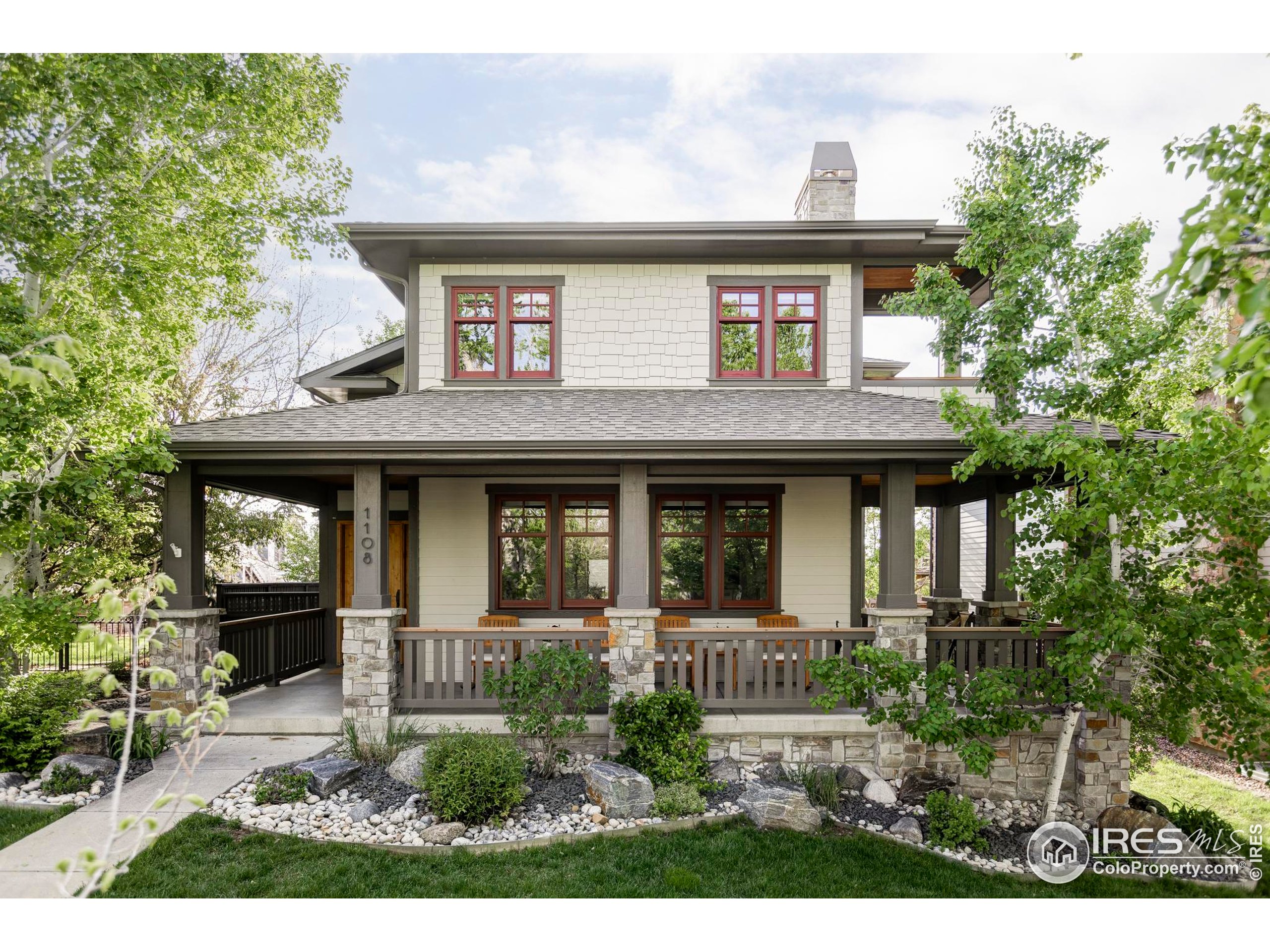1108 Grant Ave
