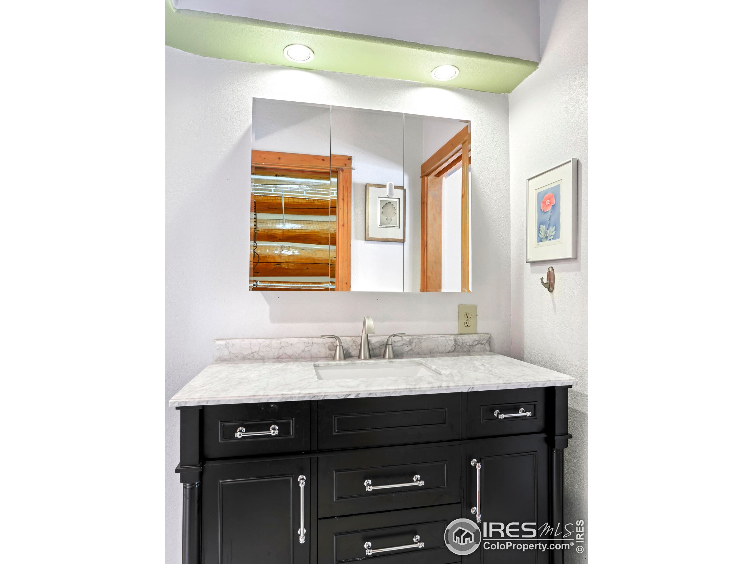 24043 Eagle Cliff Trl