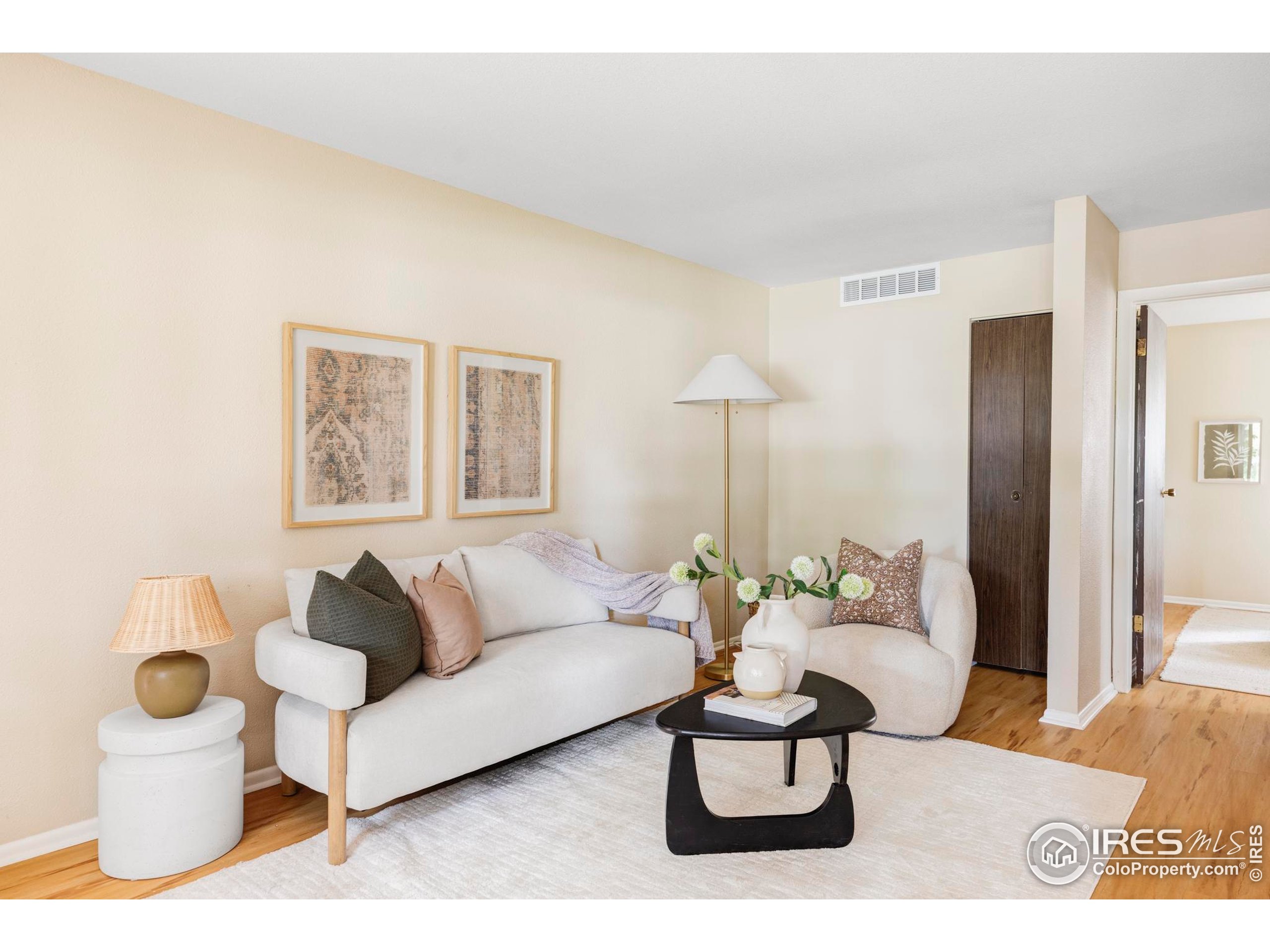 3393 Madison Ave W-128