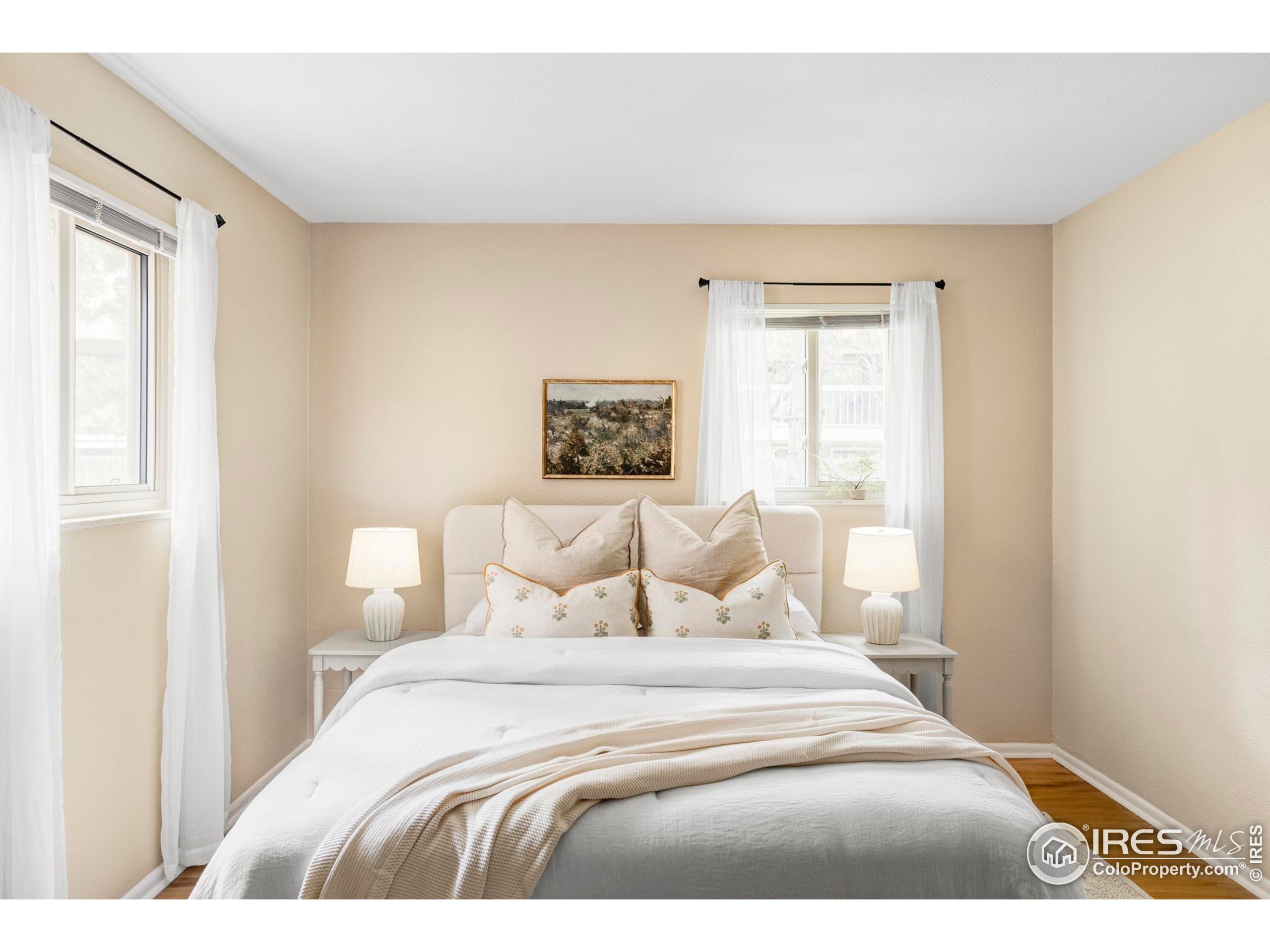 3393 Madison Ave W-128