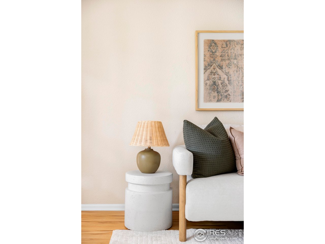 3393 Madison Ave W-128