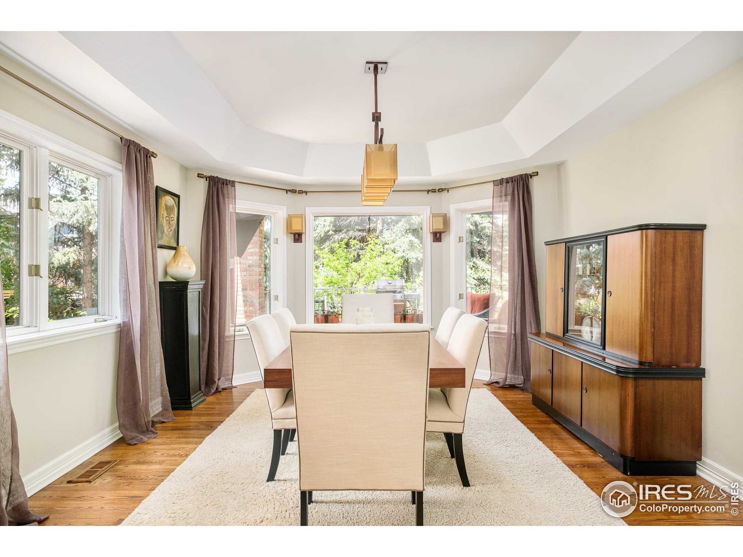 1323 Swallow Ct