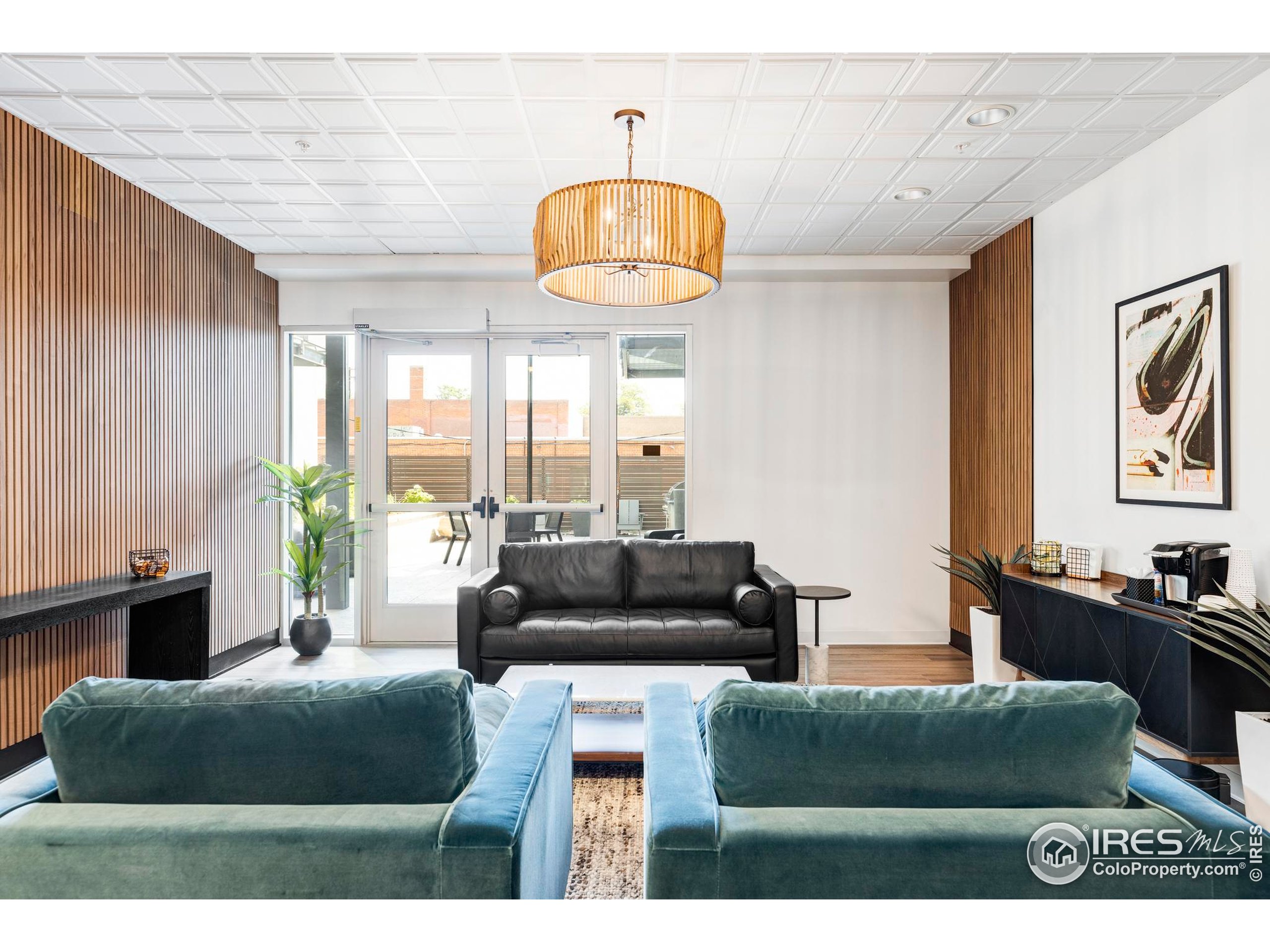 1707 Walnut St 308