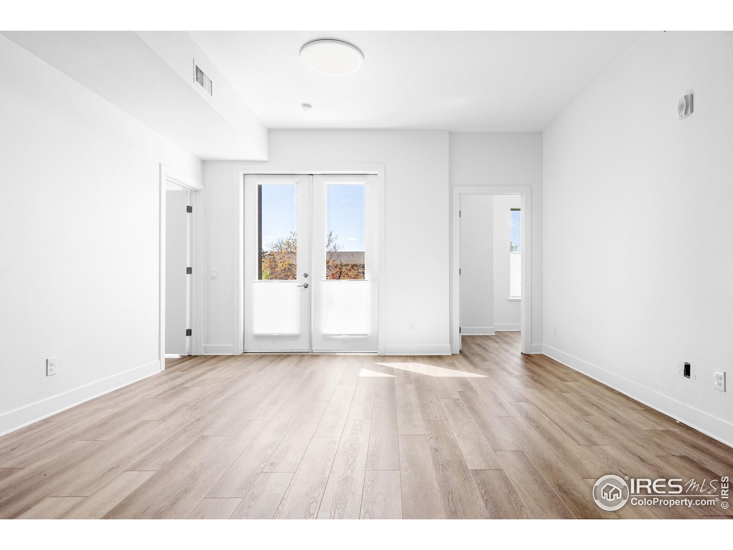 1707 Walnut St 206