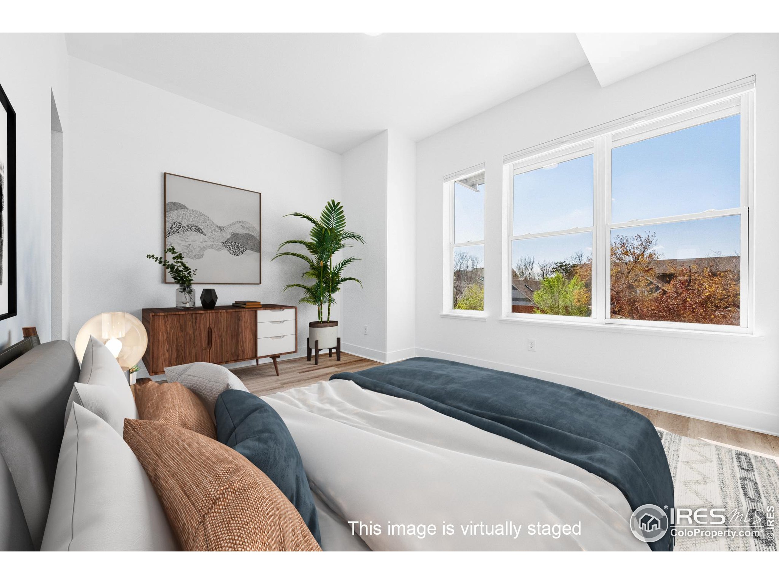1707 Walnut St 206
