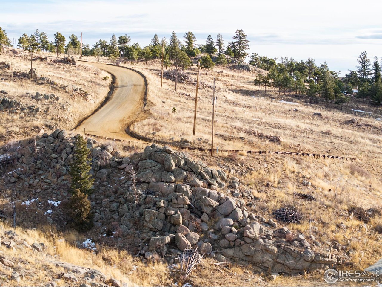 6801 Sunshine Canyon Dr